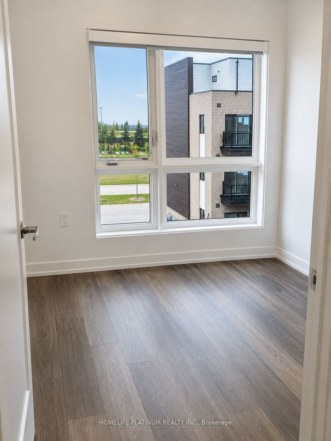 10 Palace Street C6, Kitchener, ON N2E 0J3 photo 4