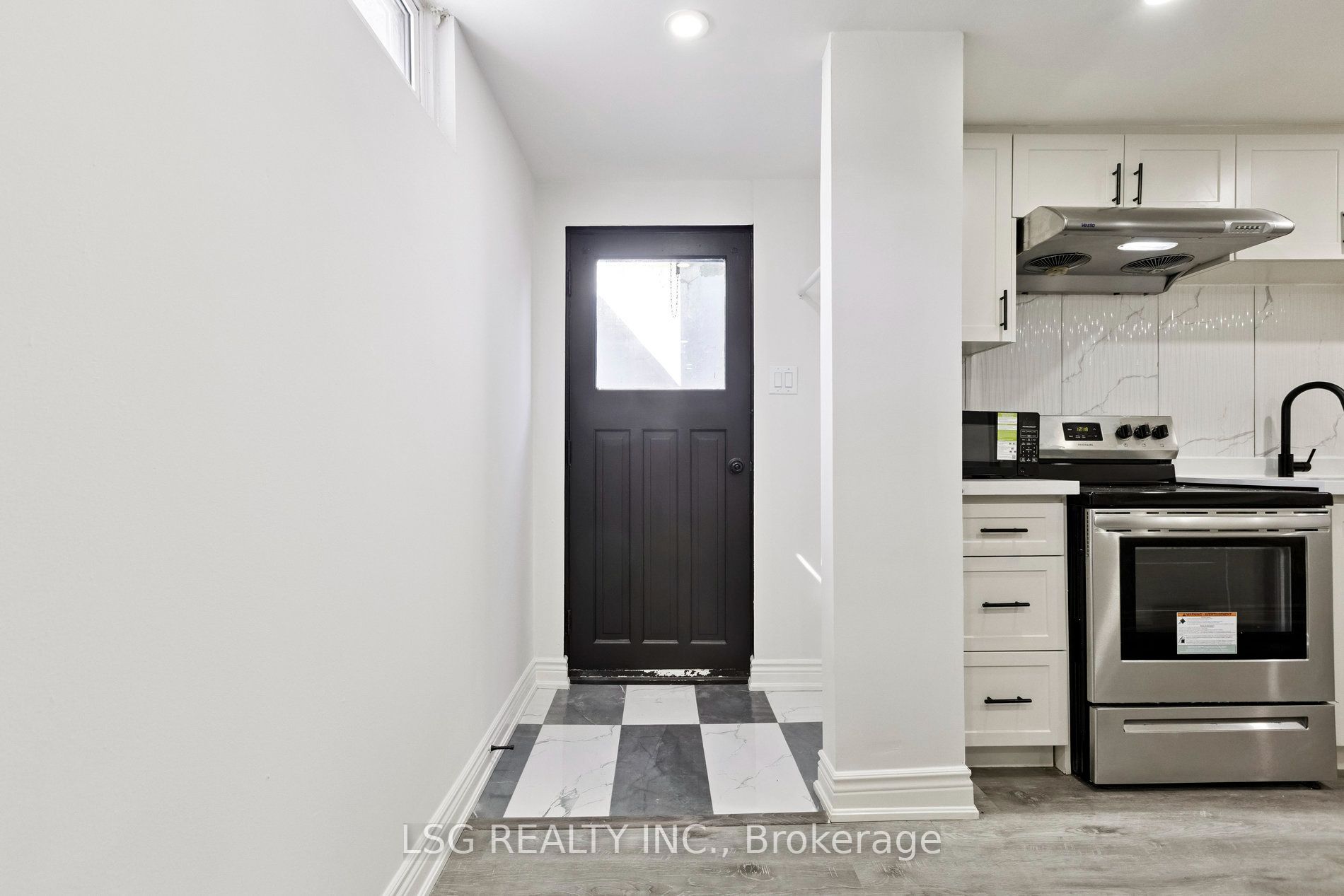 335 Belmont Avenue W Basement, Kitchener, ON N2M 1M7 photo 5