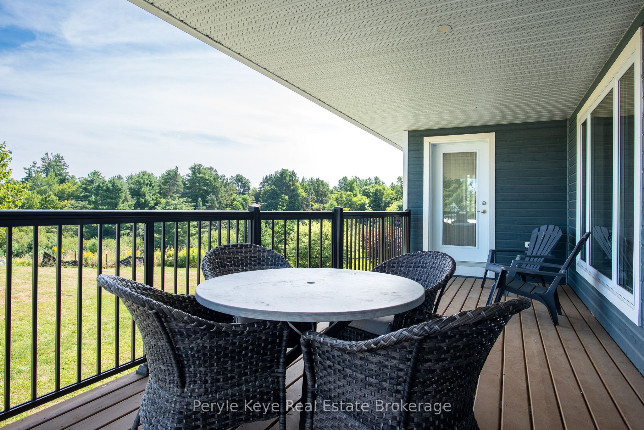 9 Gainsborough Road, Bracebridge, ON P1L 1W8 photo 4