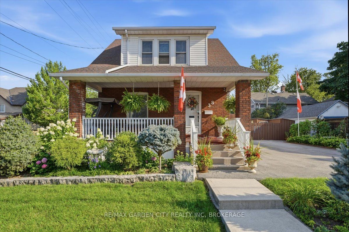 38 FITCH Street, Welland, ON L3C 4V2