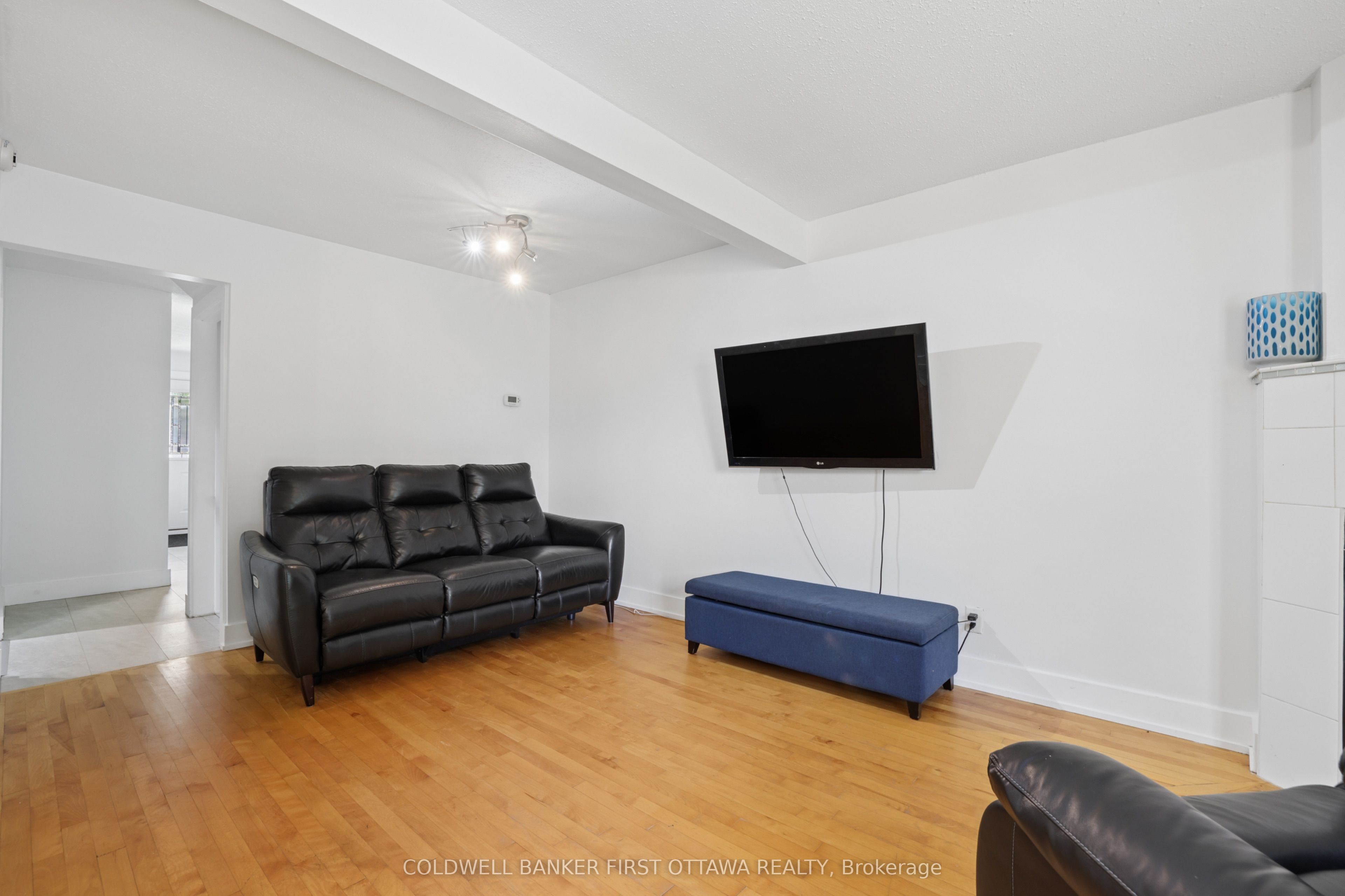70 Bujold Court 19, Kanata, ON K2L 3N8 photo 4