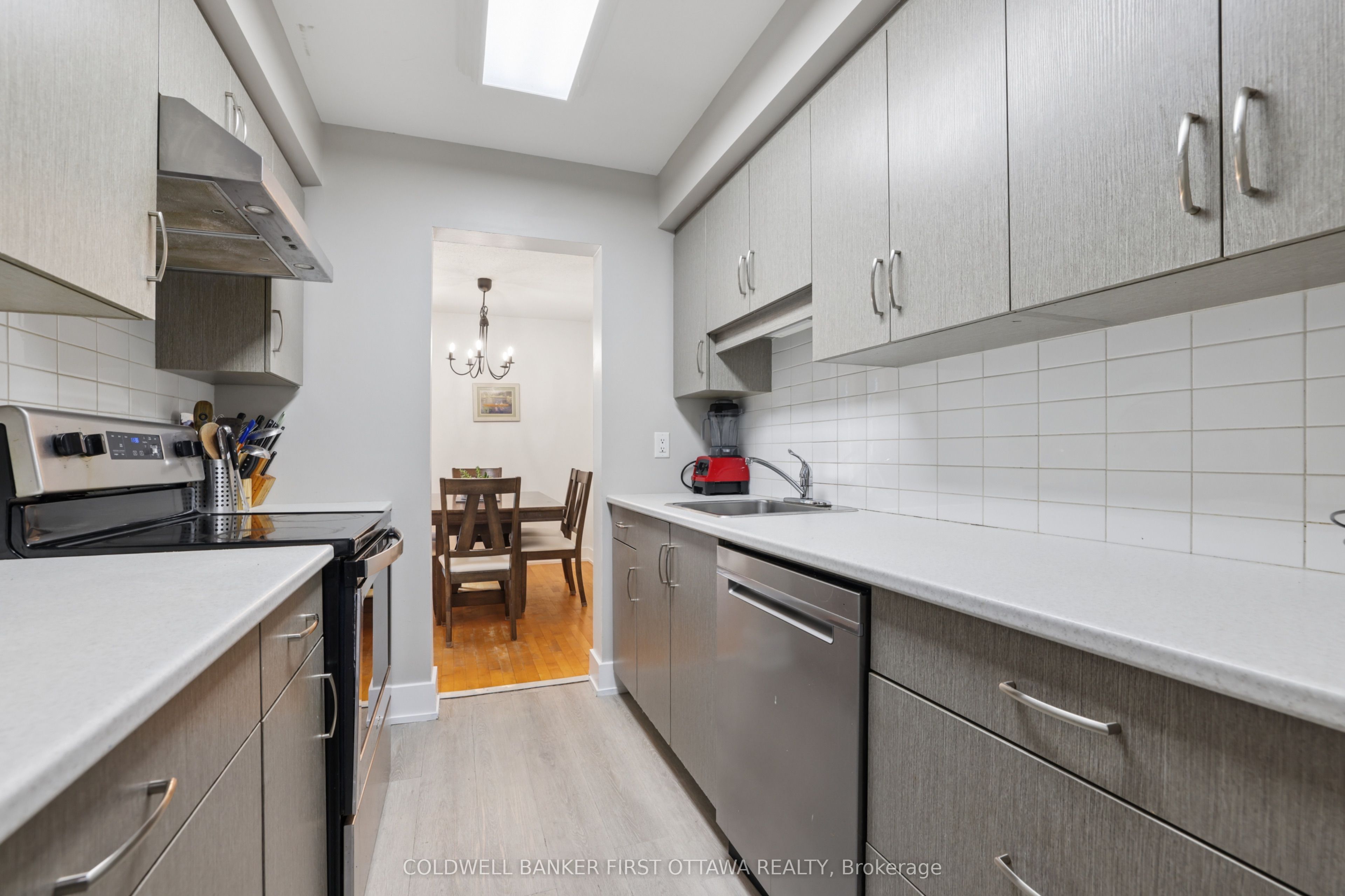 70 Bujold Court 19, Kanata, ON K2L 3N8 photo 5