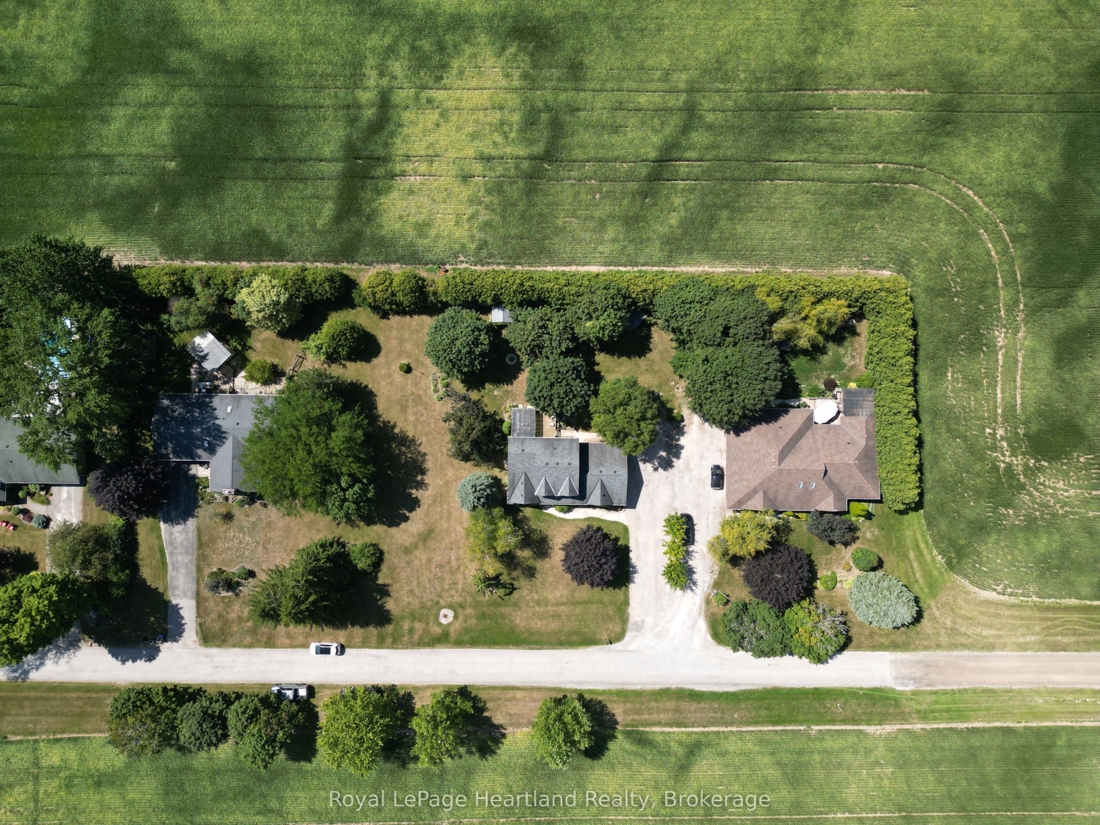 155 Victoria Drive, South Huron, ON N0M 1K0 photo 2