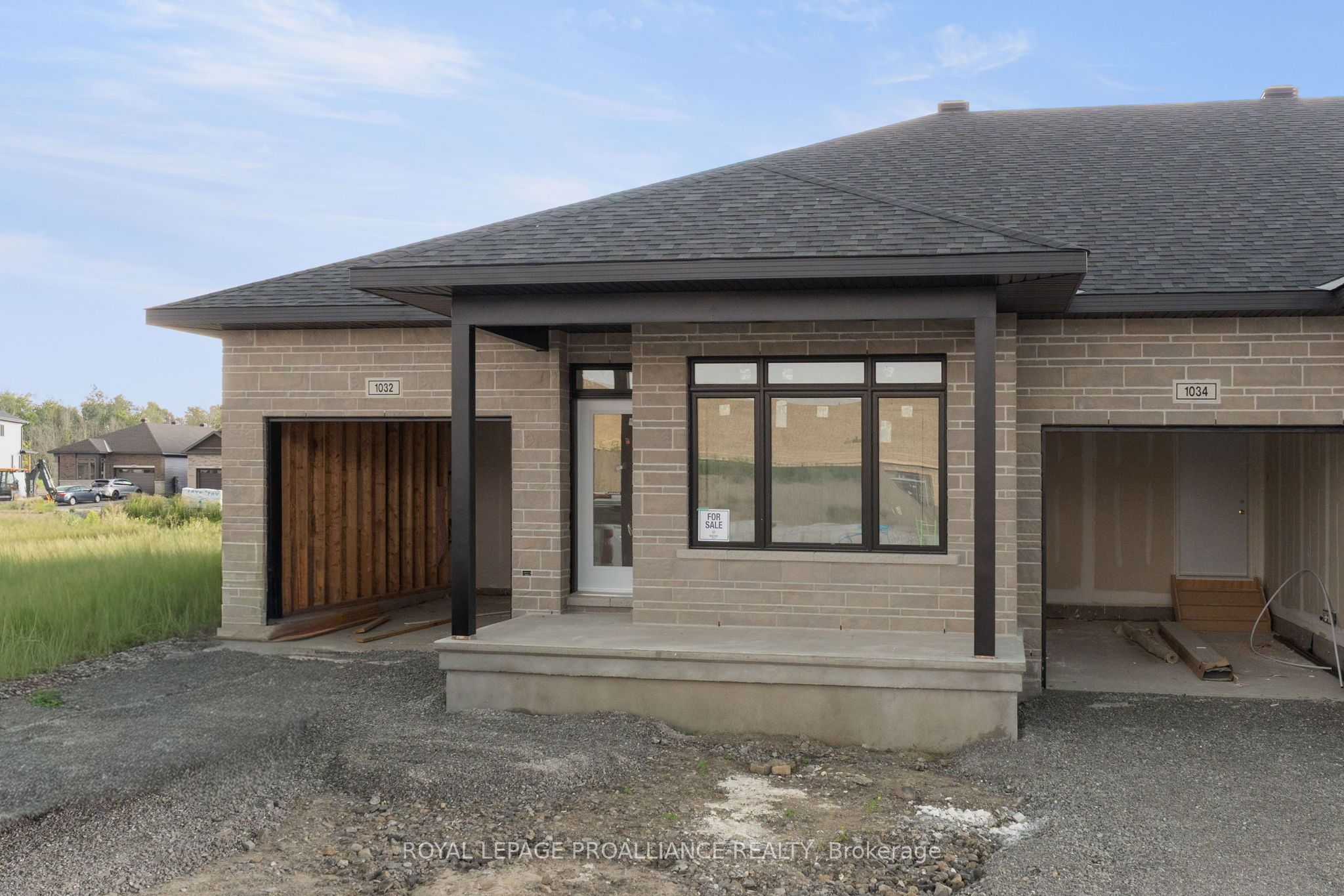 1032 Turner Drive, Brockville, ON K6V 0G8 photo 2