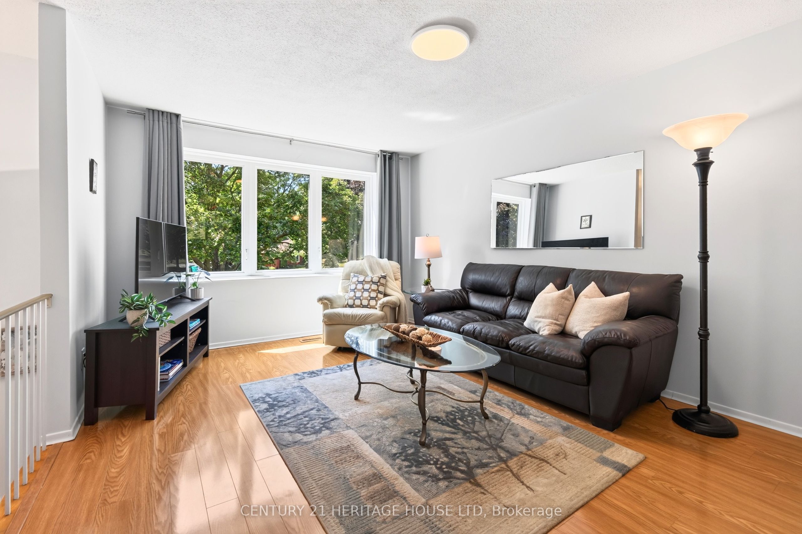 74 Cherry Hill Drive, Kitchener, ON N2E 1N6 photo 5