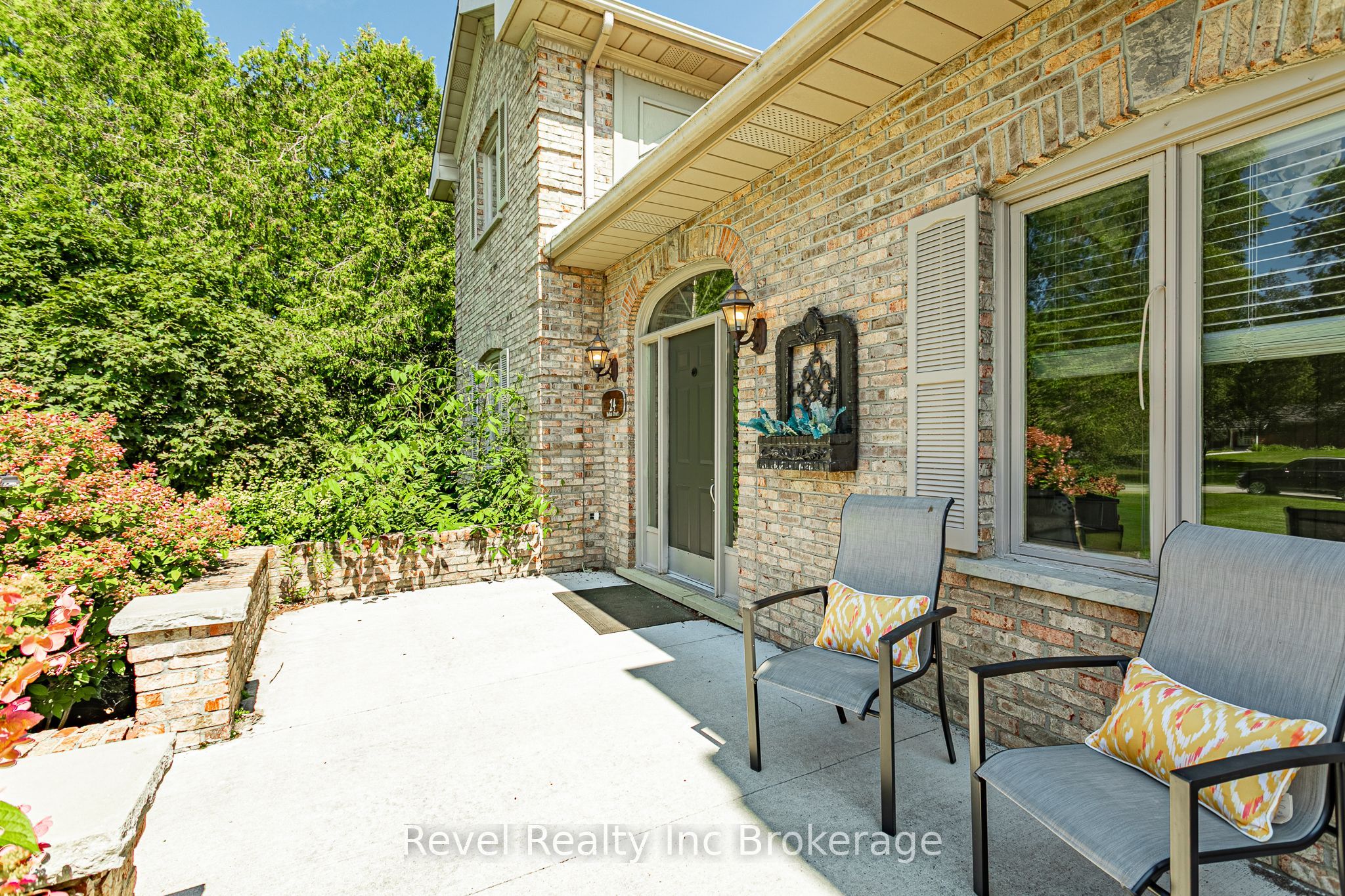 24 Mcnab Street, Zorra, ON N5C 3J6 photo 3