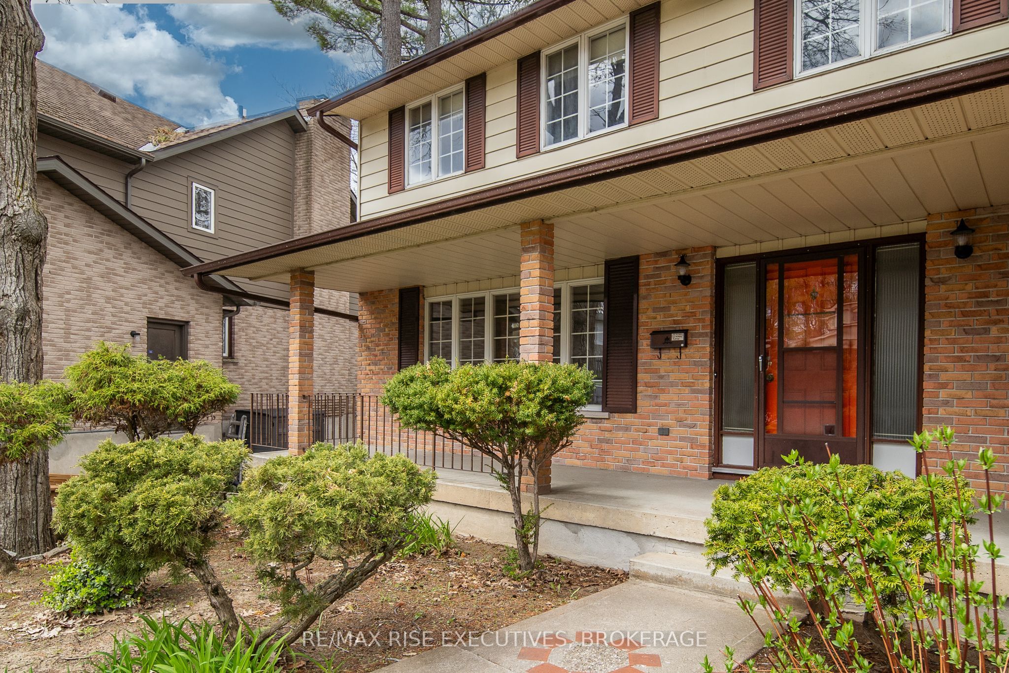 899 Safari Drive, Kingston, ON K7M 6W2 photo 3