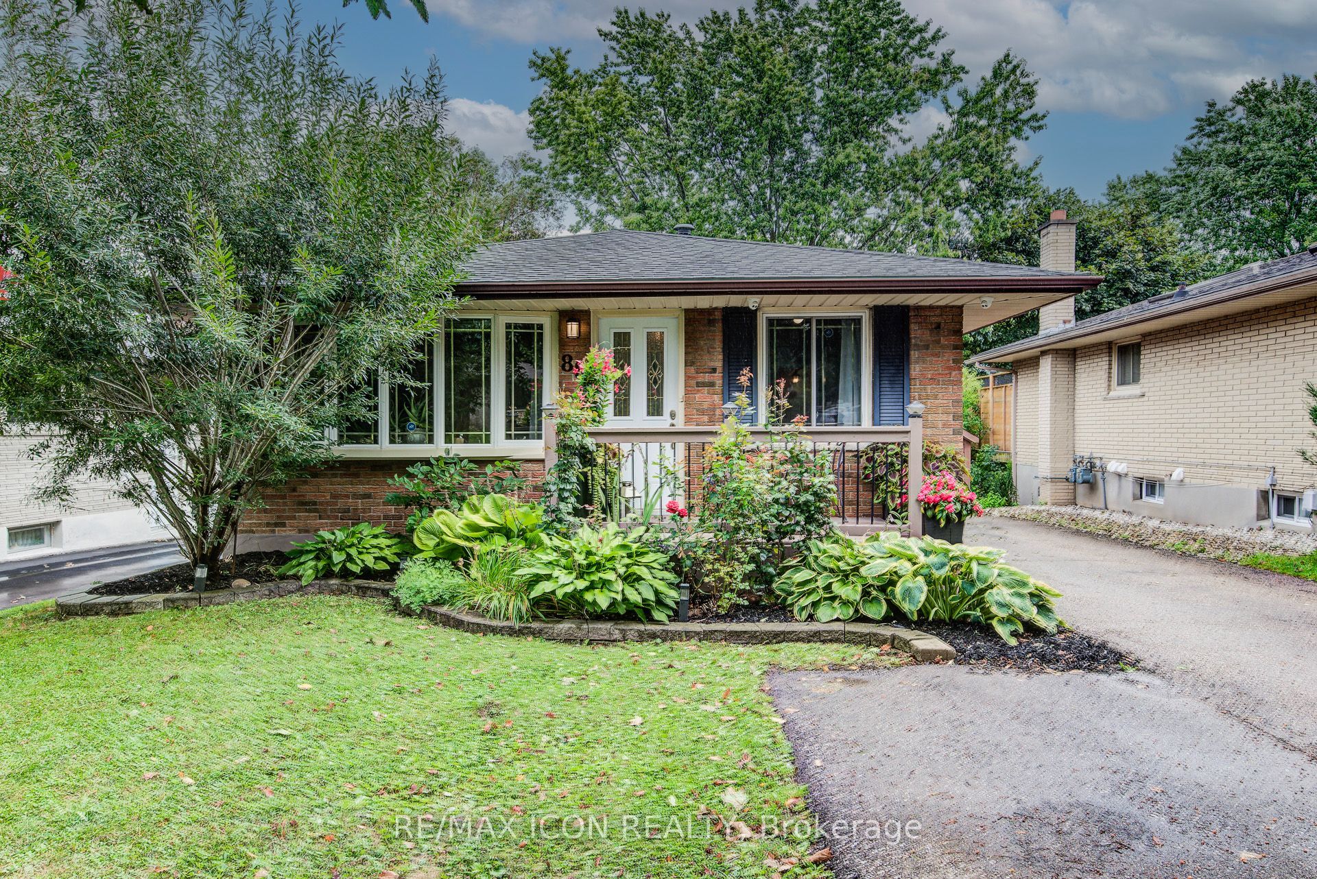 88 Pinedale Drive, Kitchener, ON N2E 1J7