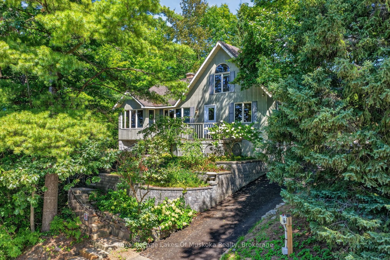 40 Entrance Drive, Bracebridge, ON P1L 1H2 photo 2