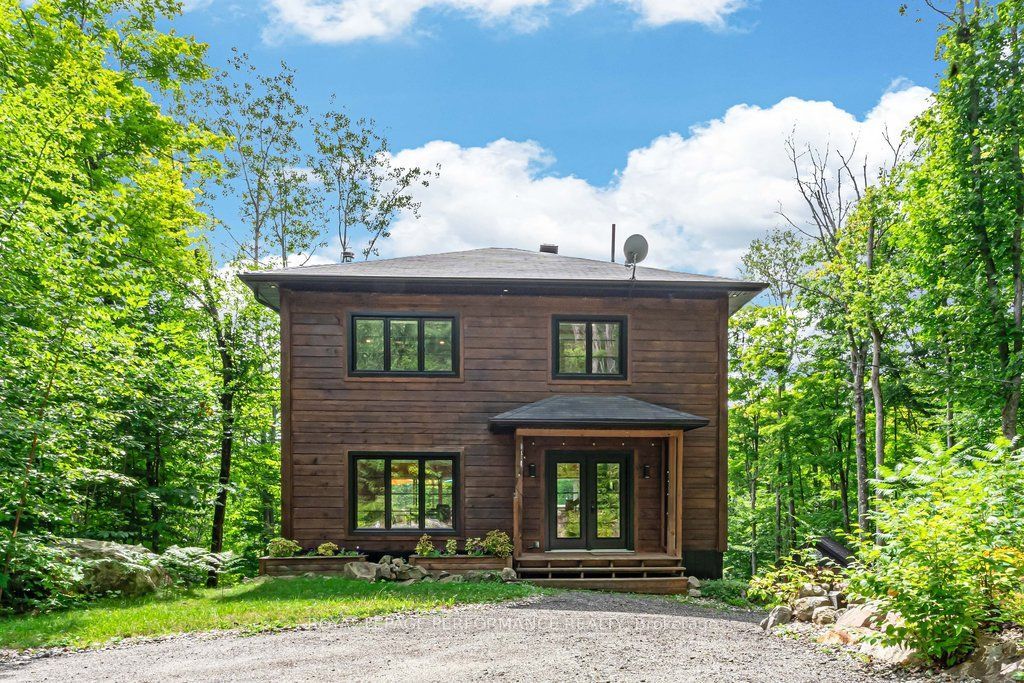 19 Chemin Des Roches, Quebec, QC J0X 3G0