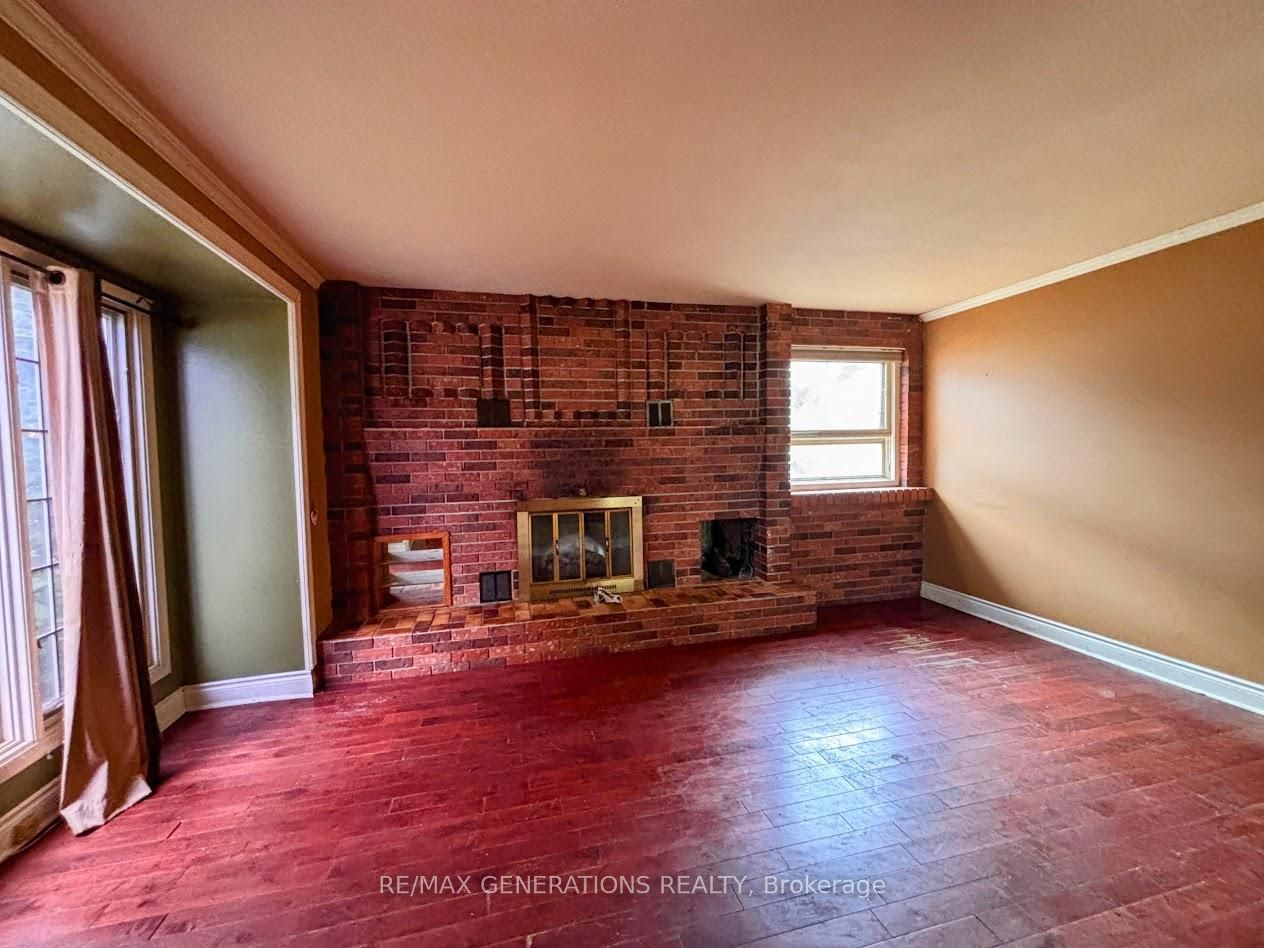 7 Mona Drive, Manitouwadge, ON P0T 2C0 photo 4