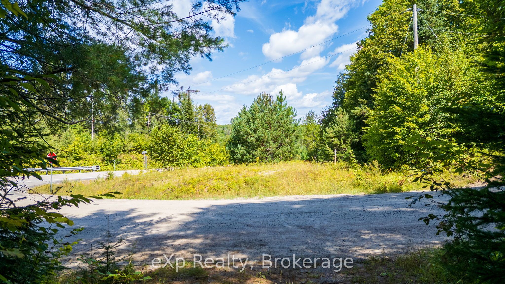 7 McMullen Drive, Perry, ON P0A 1J0 photo 3