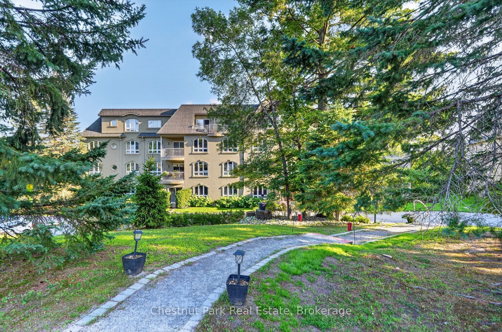31 DAIRY Lane 307, Huntsville, ON P1H 2L7 photo 2