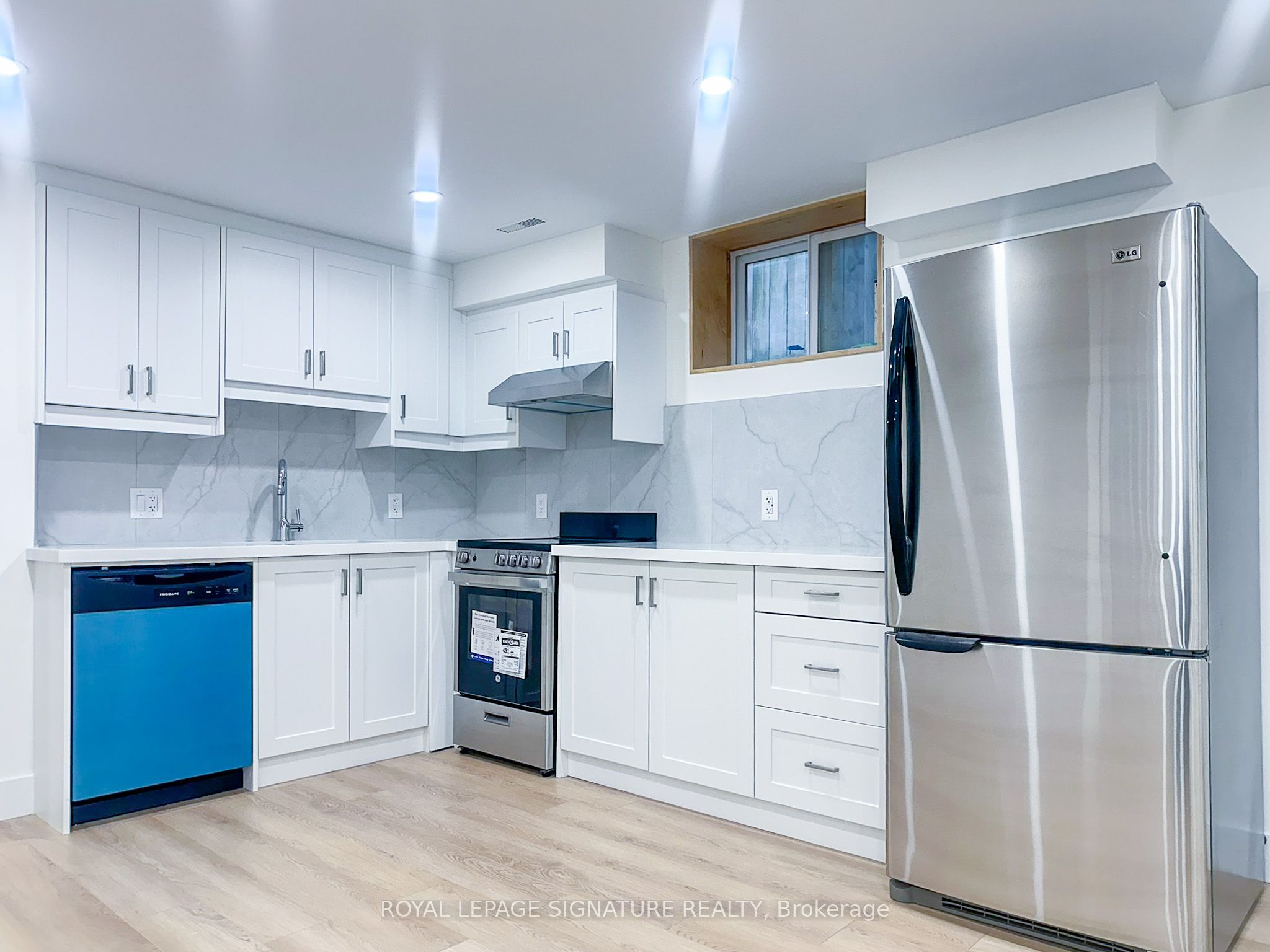 27 Millen Avenue A102, Hamilton, ON L9A 2T5
