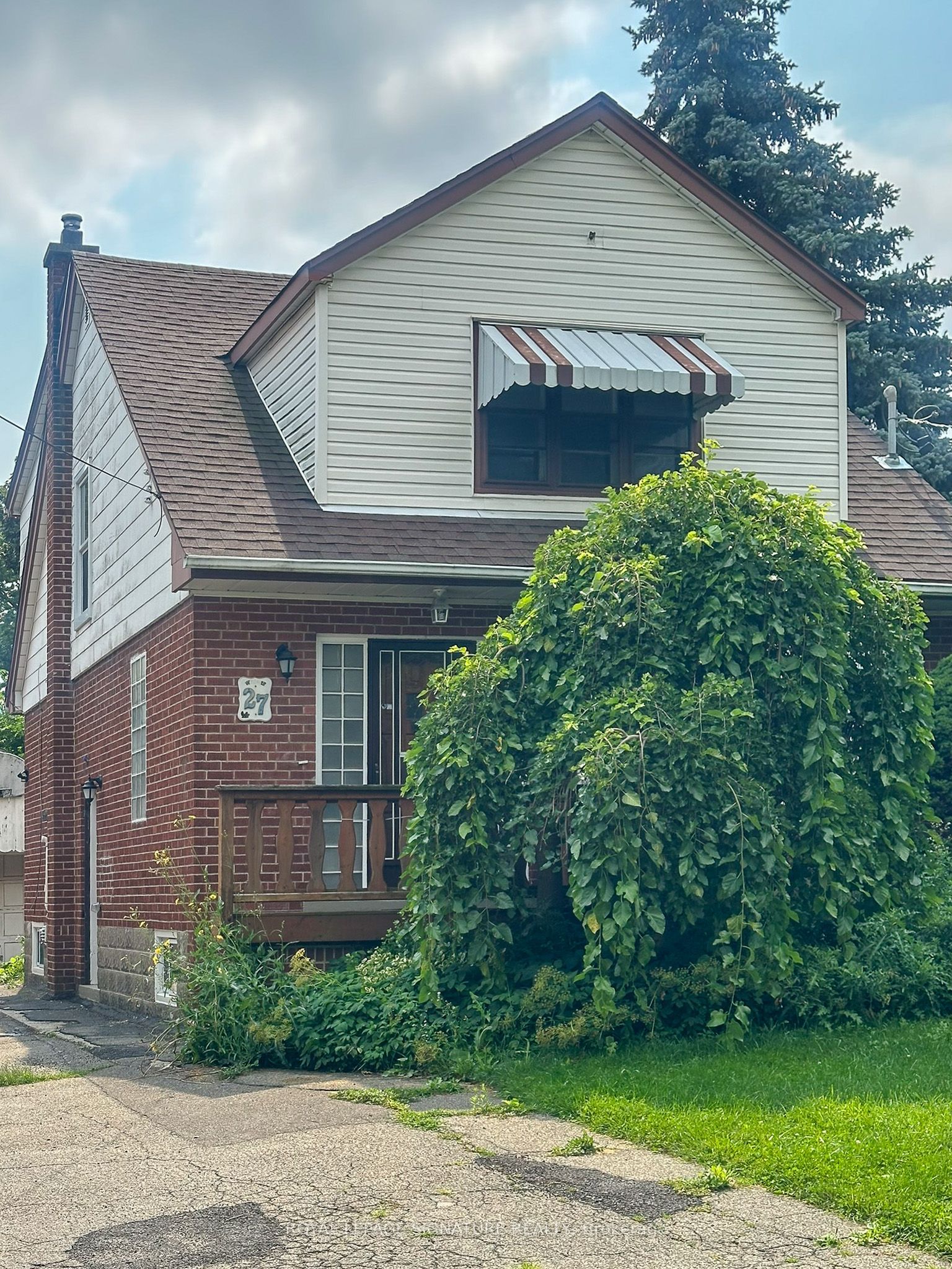 27 Millen Avenue A102, Hamilton, ON L9A 2T5 photo 3