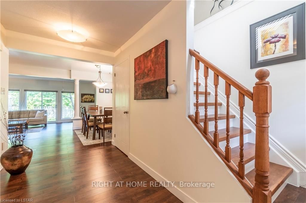 263 Rossmore Court, London South, ON N6C 6B8 photo 4