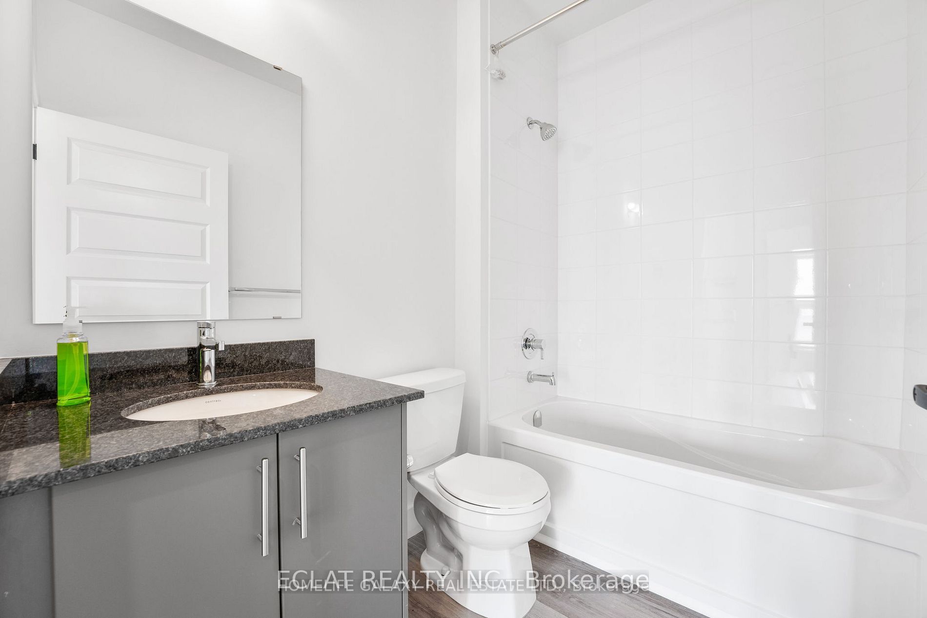 1101 Lackner Place 312, Kitchener, ON N2A 0L3 photo 4