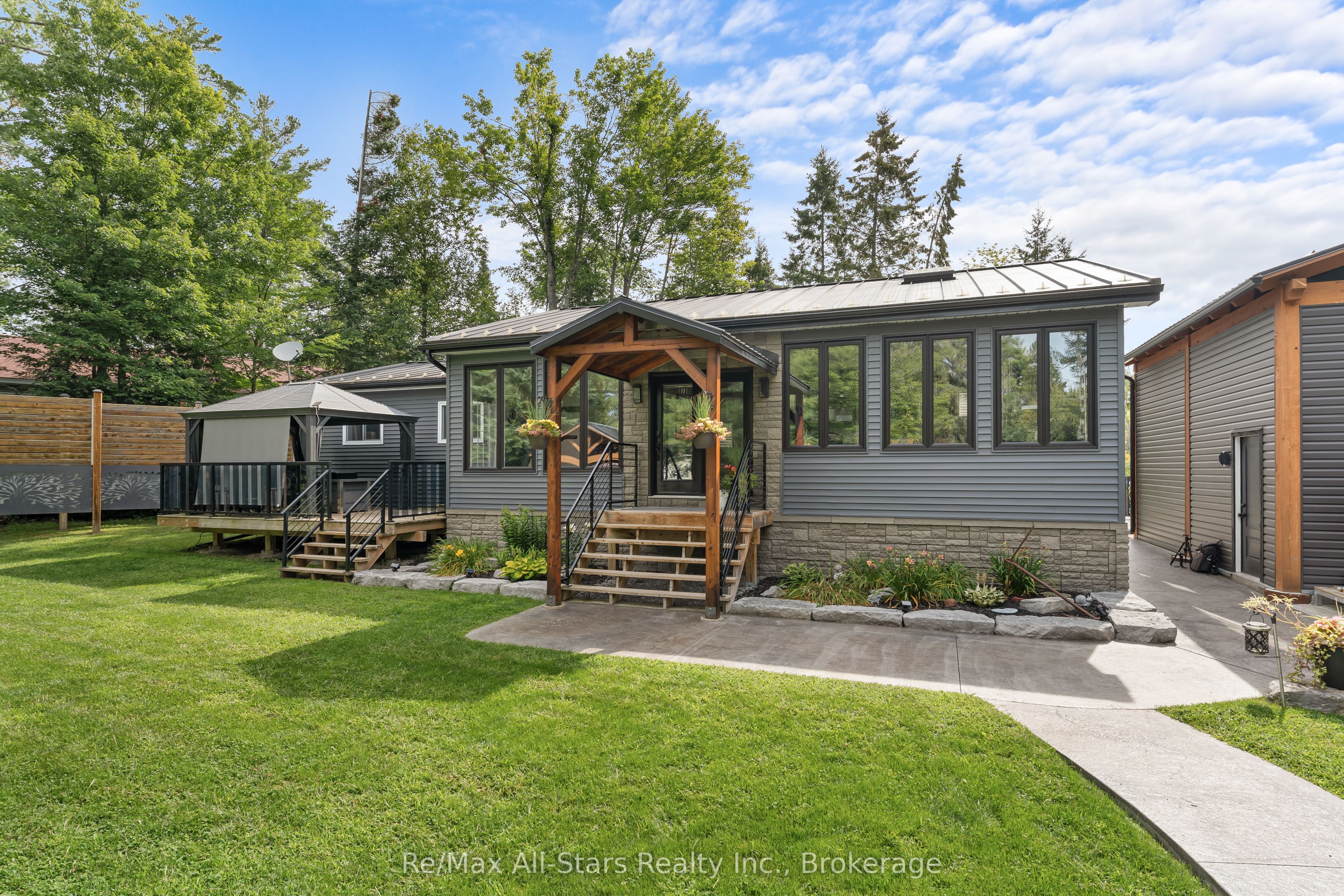 30 River Road, Kawartha Lakes, ON K0M 1N0