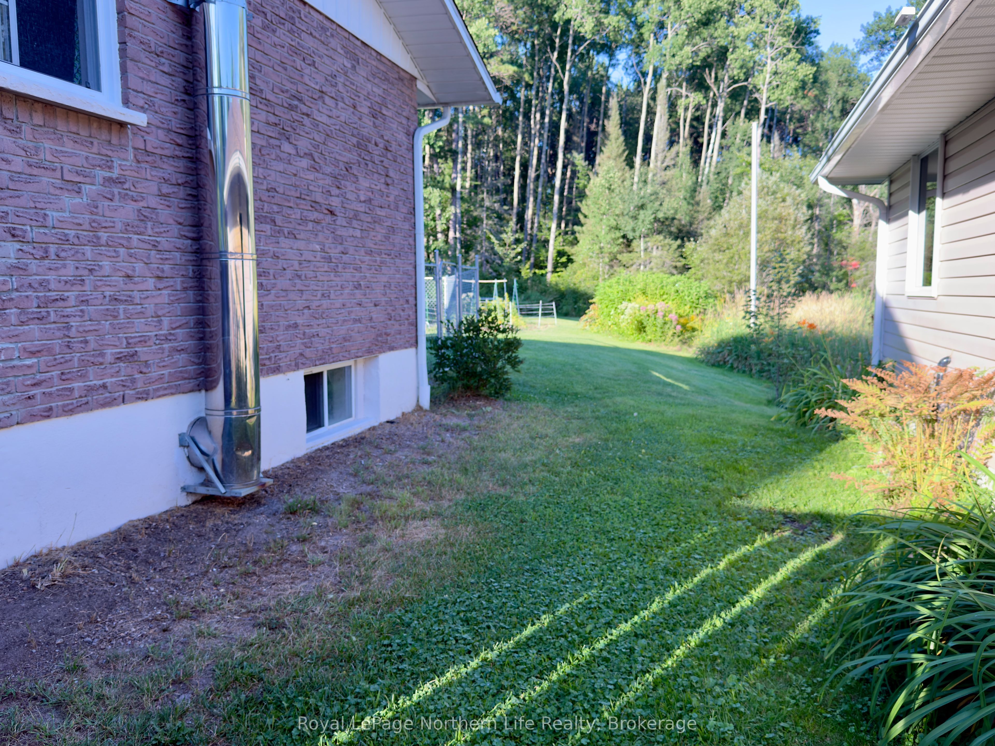 87 Ridgemount Drive, East Ferris, ON P0H 1K0 photo 4
