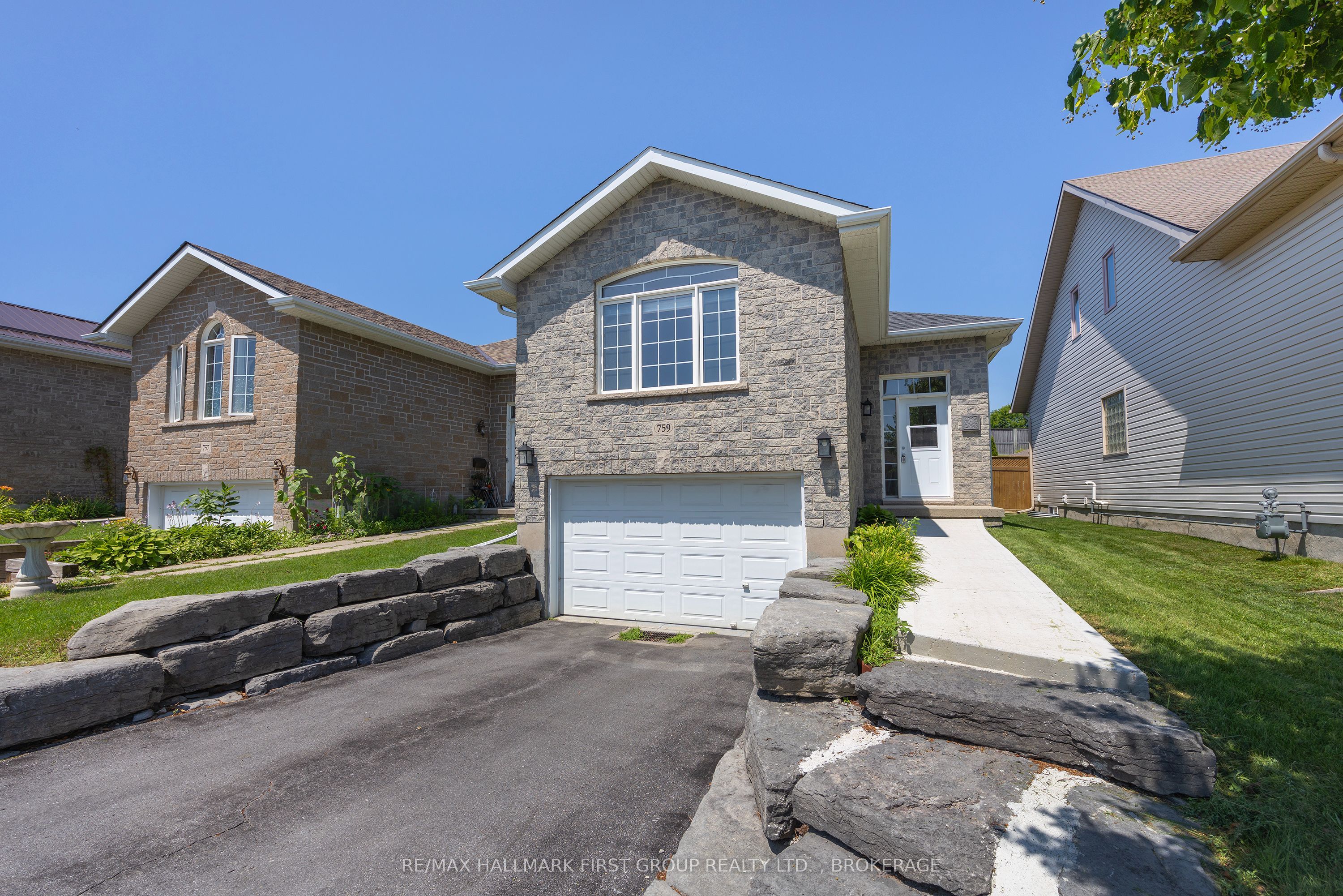 759 Tanner Drive, Kingston, ON K7M 9G7