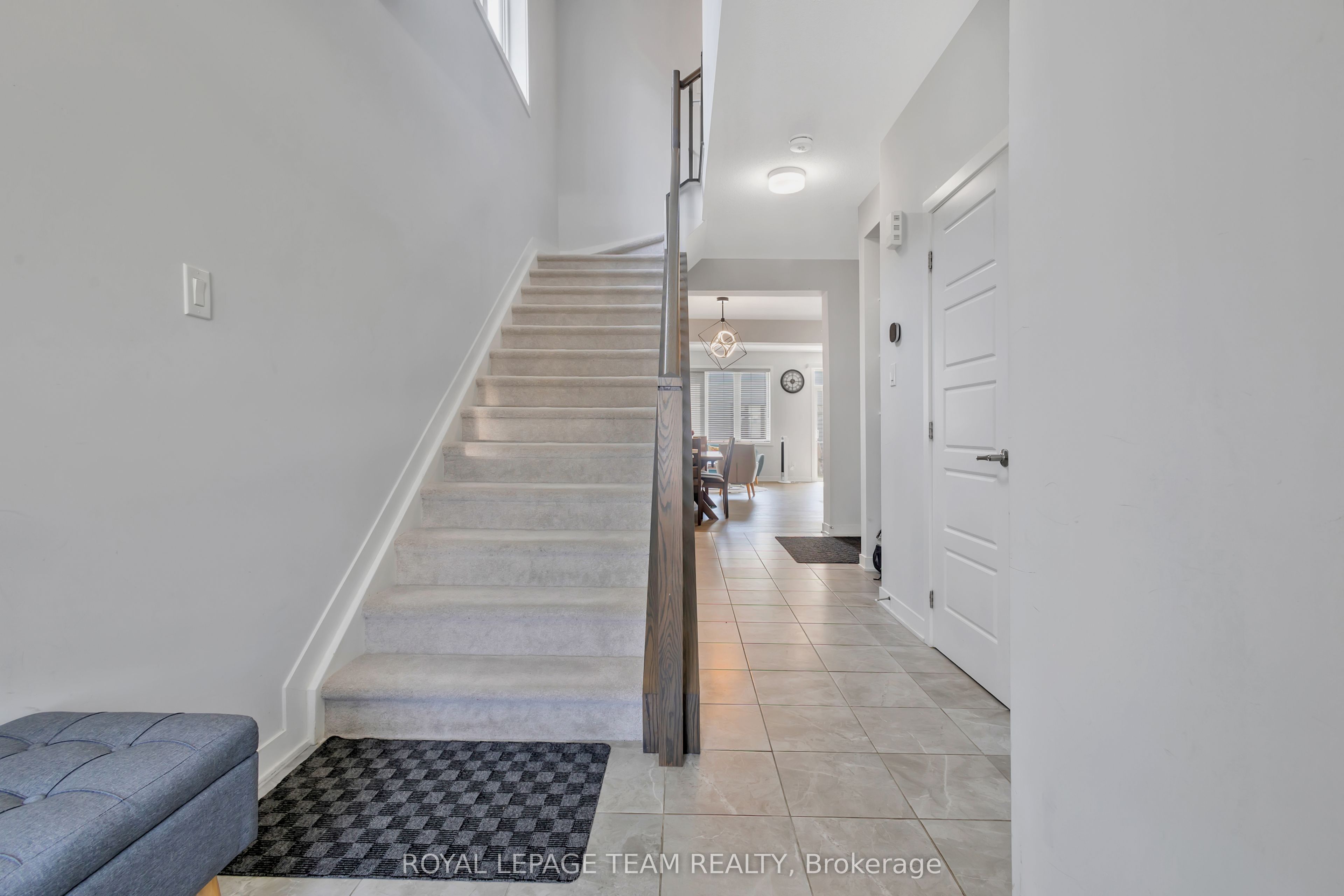 2501 Watercolours Way, Barrhaven, ON K2J 7B1 photo 5
