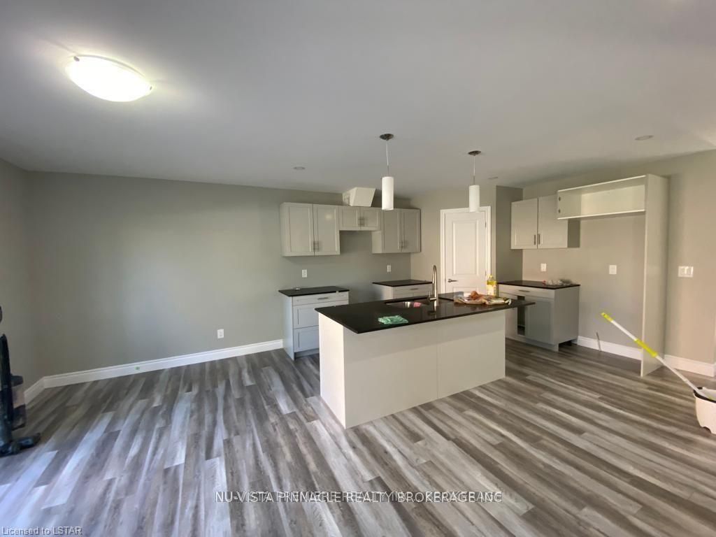 141 CHURCHILL PARK Road, Chatham-Kent, ON N7M 0T9 photo 4