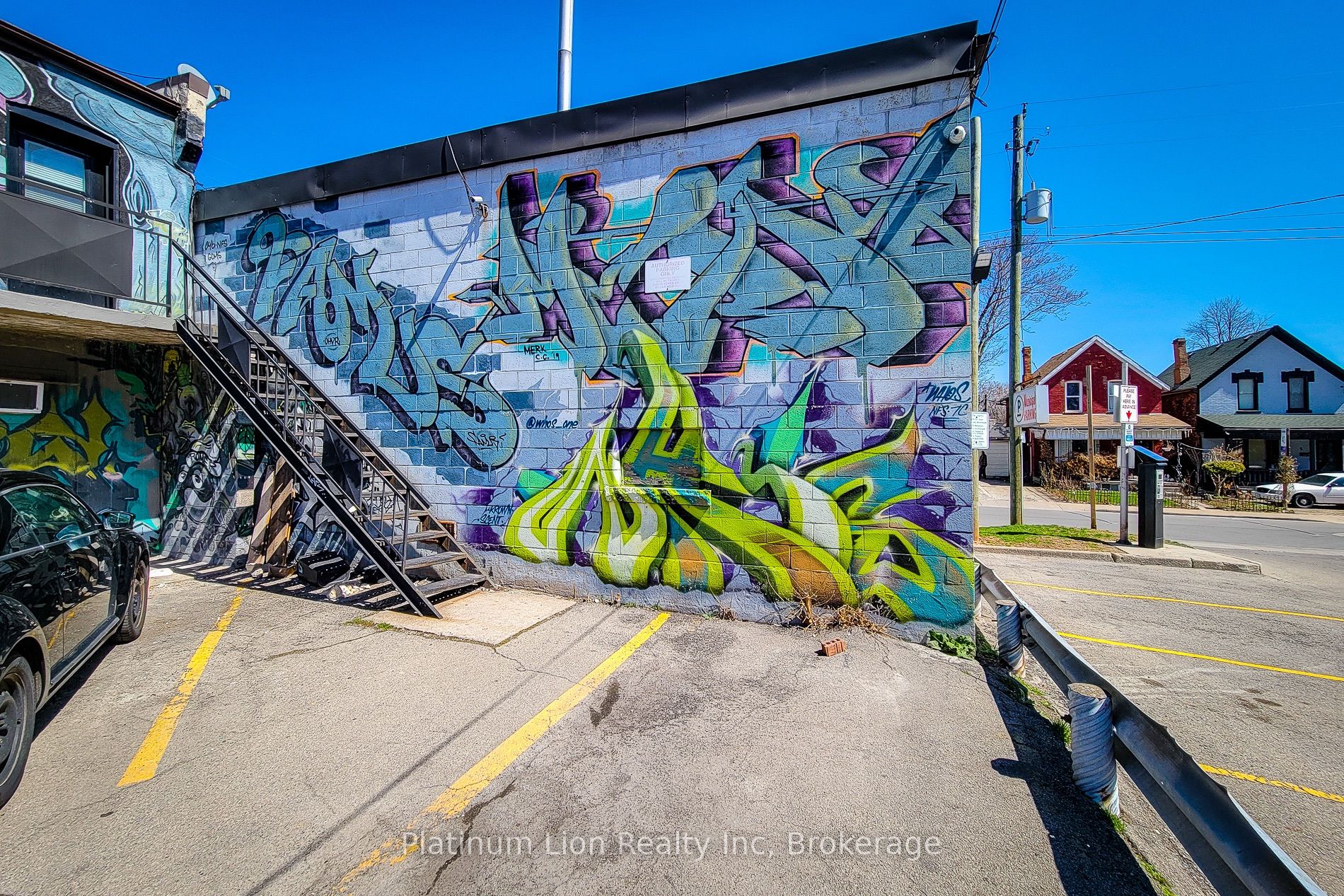 304 Barton Street E A, Hamilton, ON L8L 2X5 photo 4