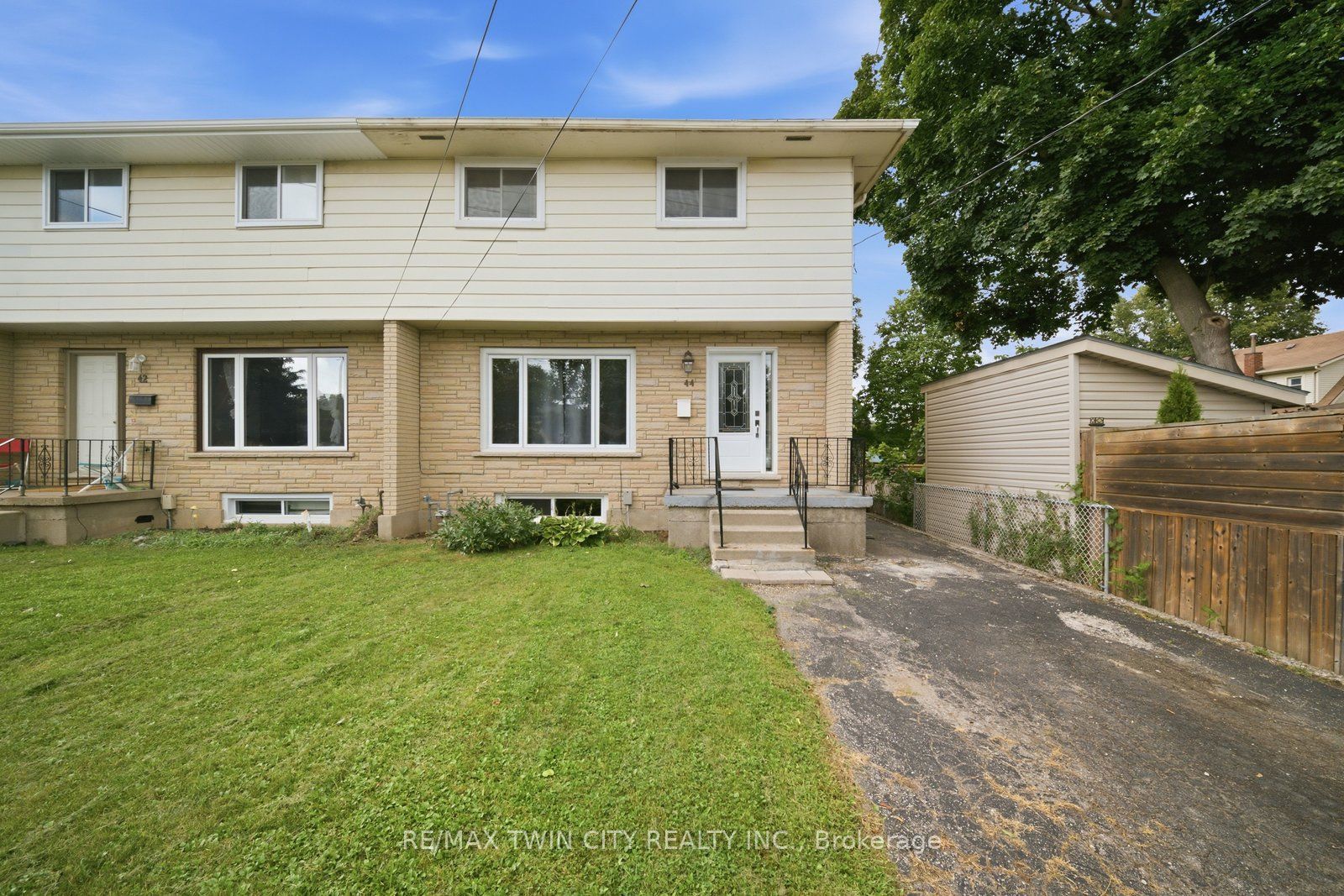 44 Stanley Street, Brantford, ON N3S 7K8 photo 5