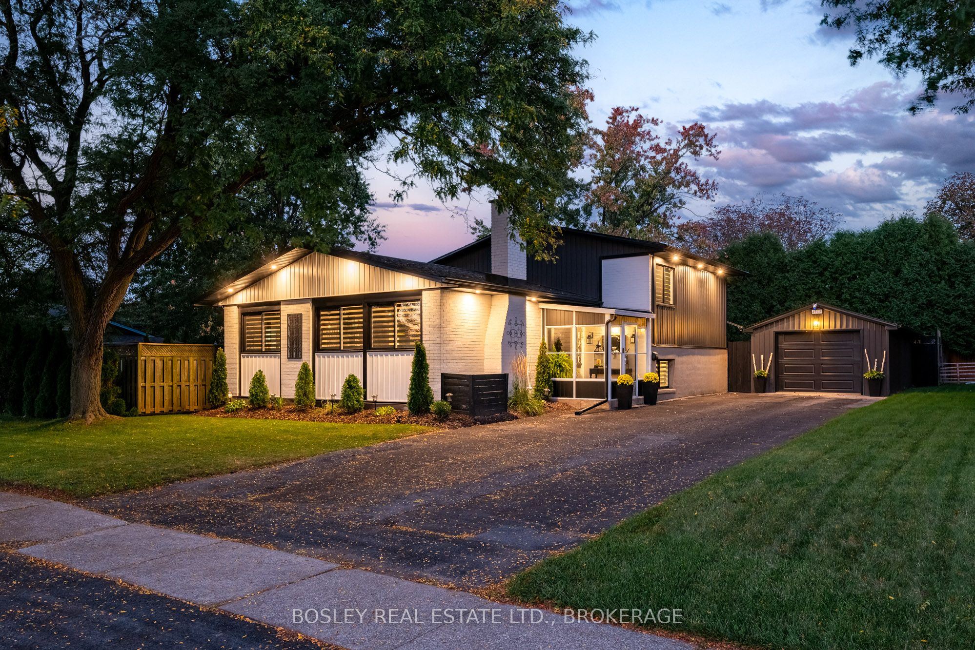 4148 DORCHESTER Road, Niagara Falls, ON L2E 6N2