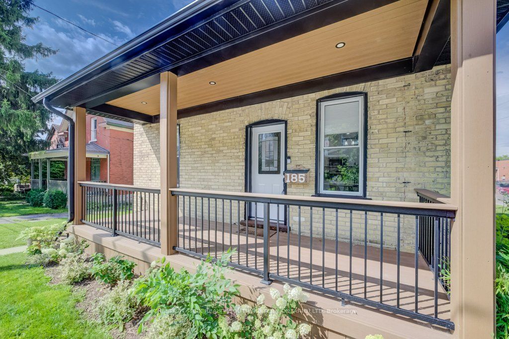185 Strange Street, Kitchener, ON N2G 1R5 photo 5