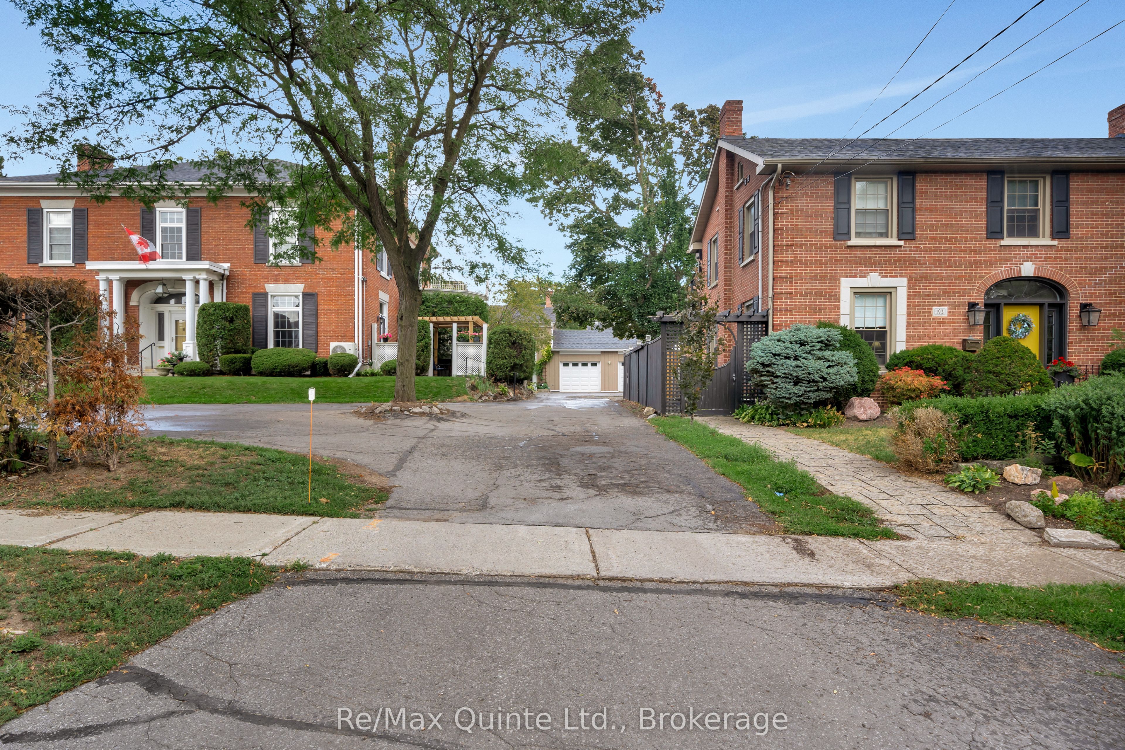 99 Bridge Street E 5, Belleville, ON K8N 1M2 photo 4