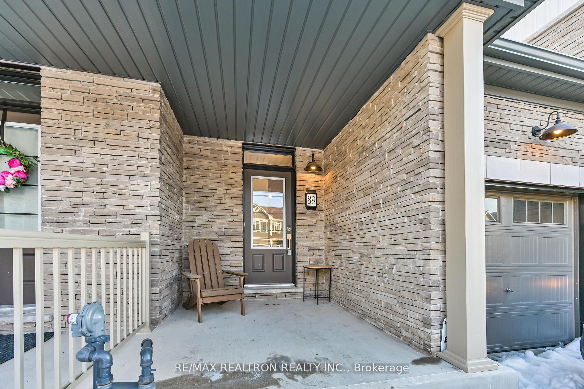 89 Masters Street, Welland, ON L3B 0N4 photo 2