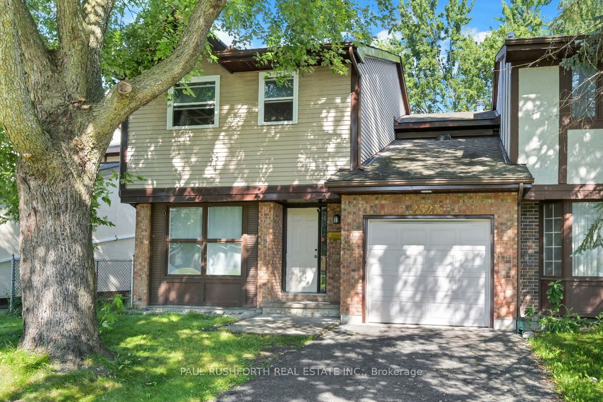 2523 Hunters Point Crescent, Blossom Park - Airport and Area, ON K1T 2A3