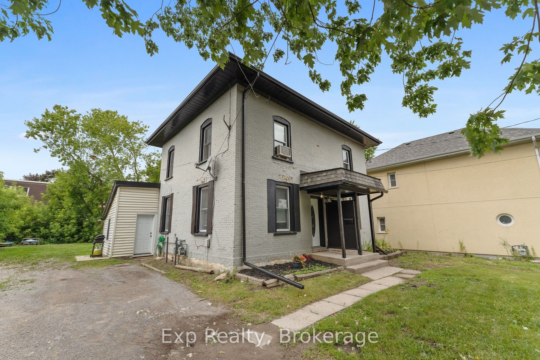 497 Donegal Street, Peterborough, ON K9H 4L9 photo 3