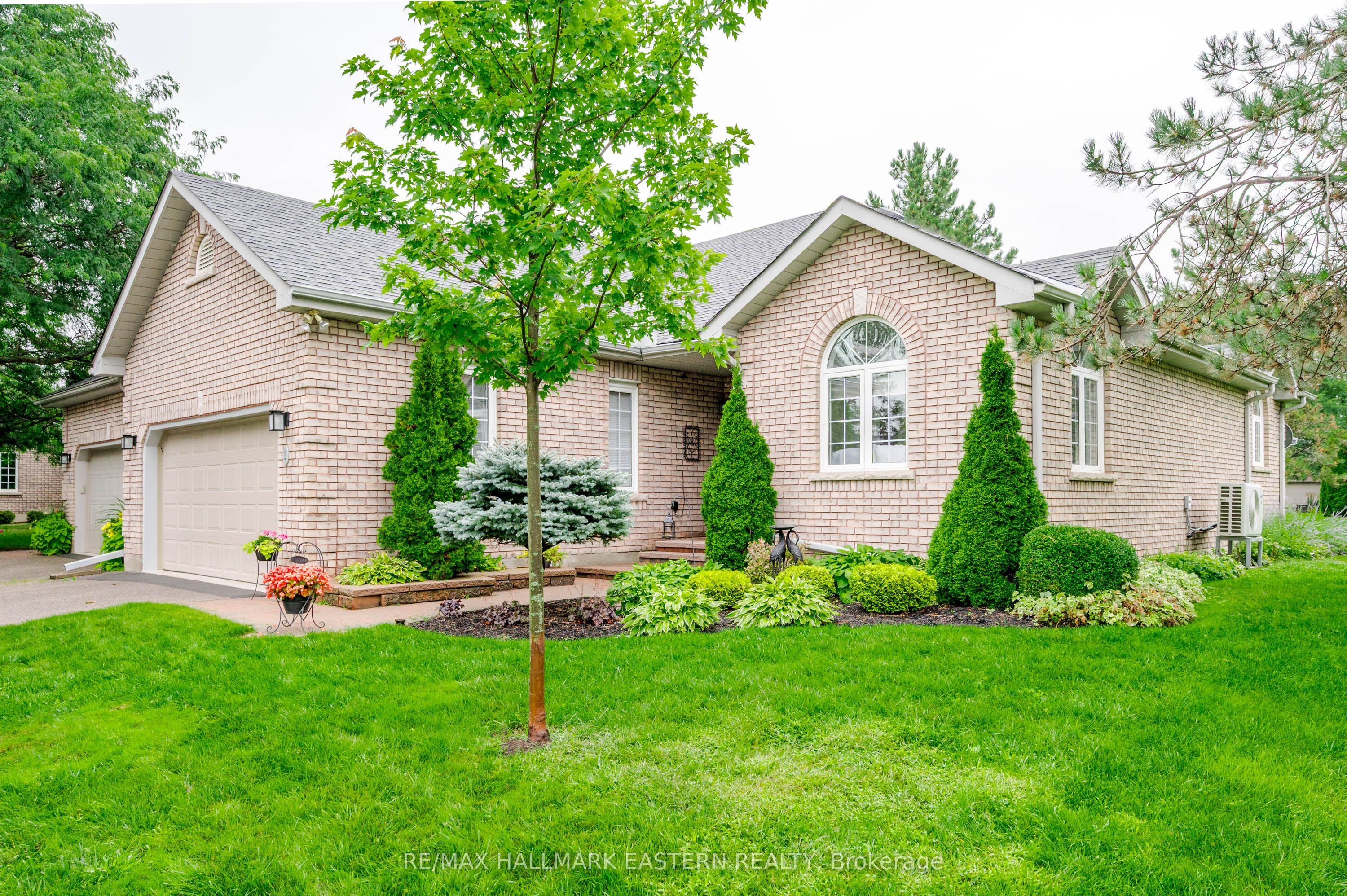 300 Franmor Drive 2, Peterborough, ON K9H 7R1 photo 3