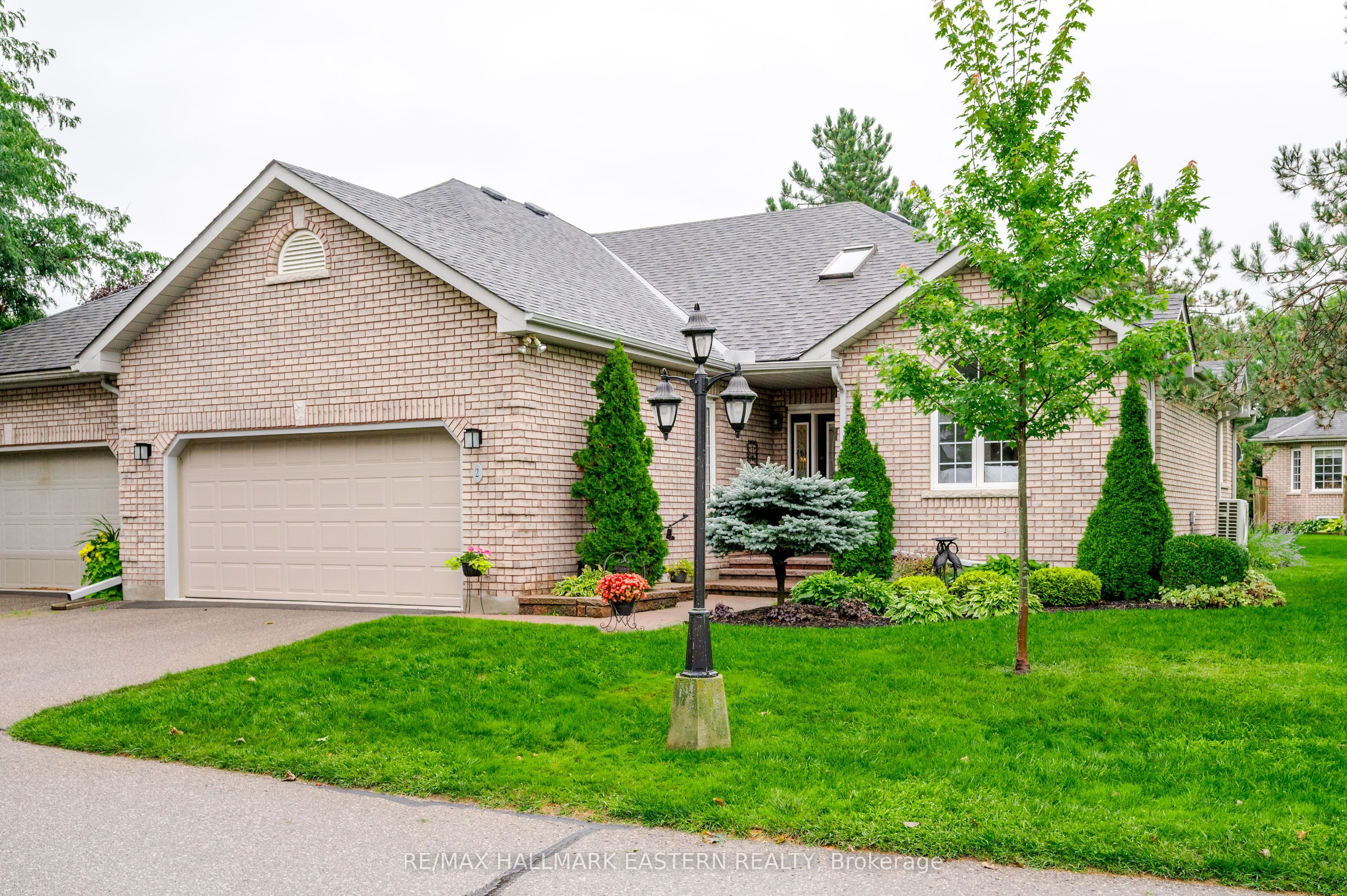 300 Franmor Drive 2, Peterborough, ON K9H 7R1 photo 4