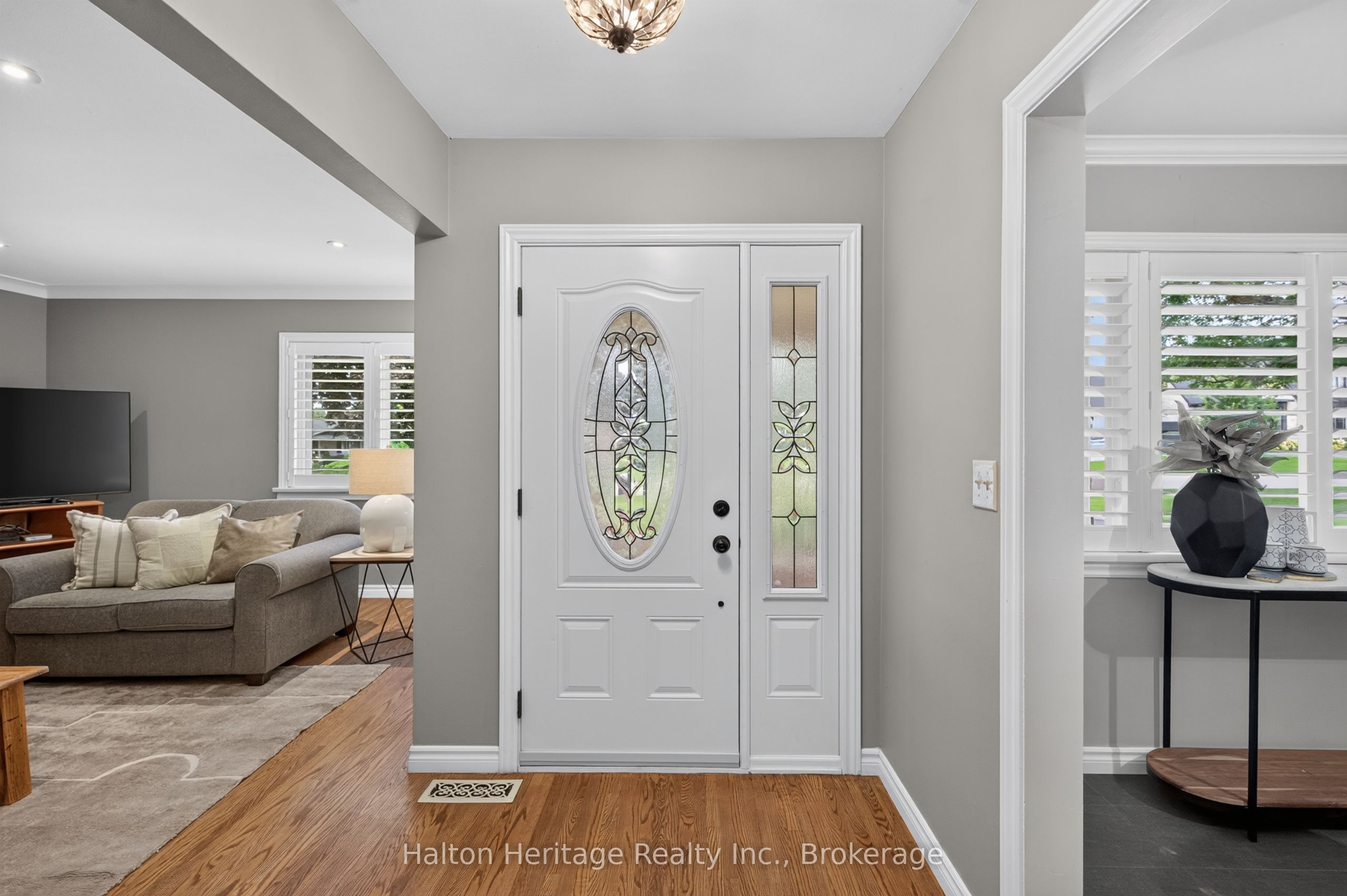 9 Strathearn Avenue, Grimsby, ON L3M 3A5 photo 5