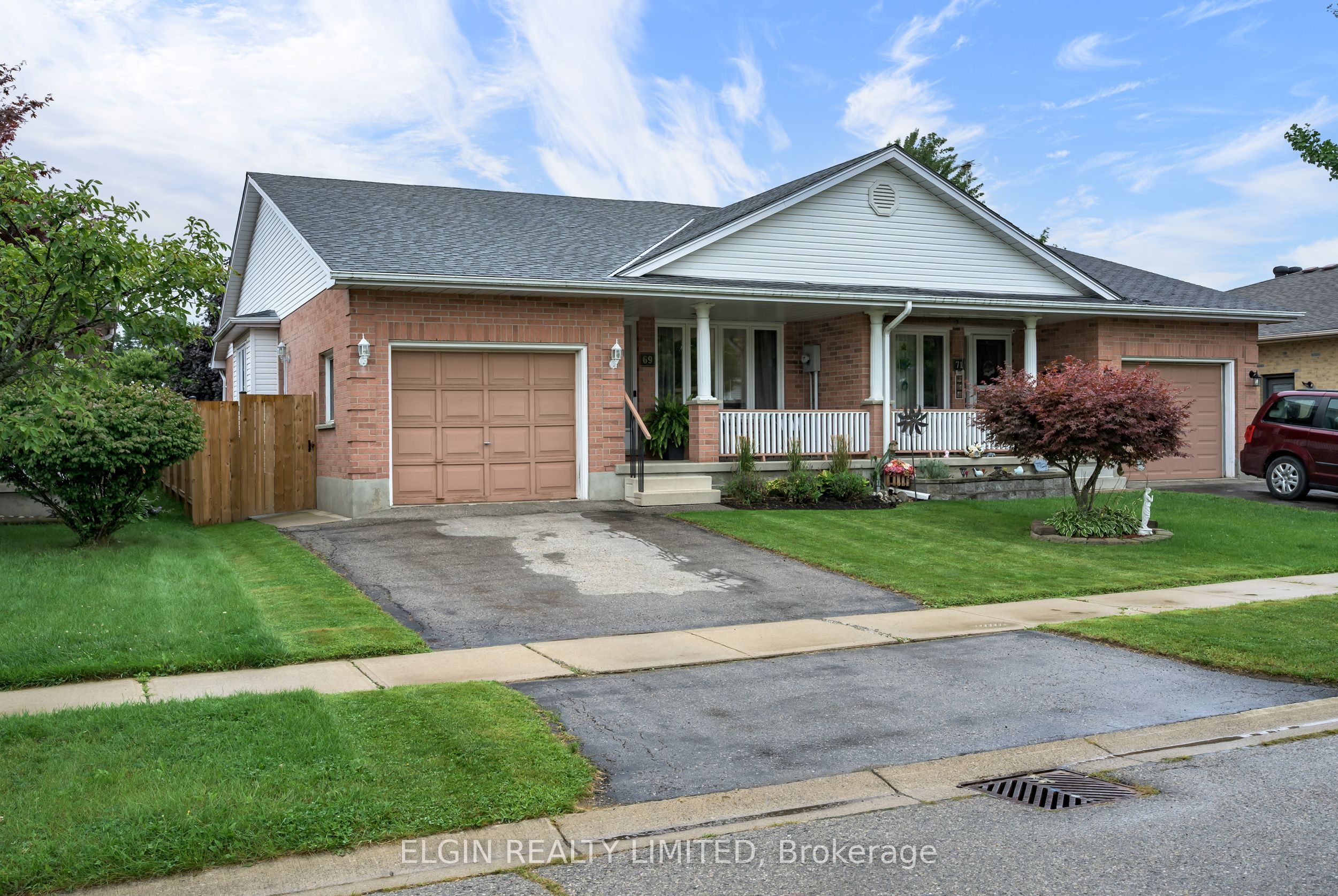 69 Carrie Crescent, St. Thomas, ON N5R 6C2