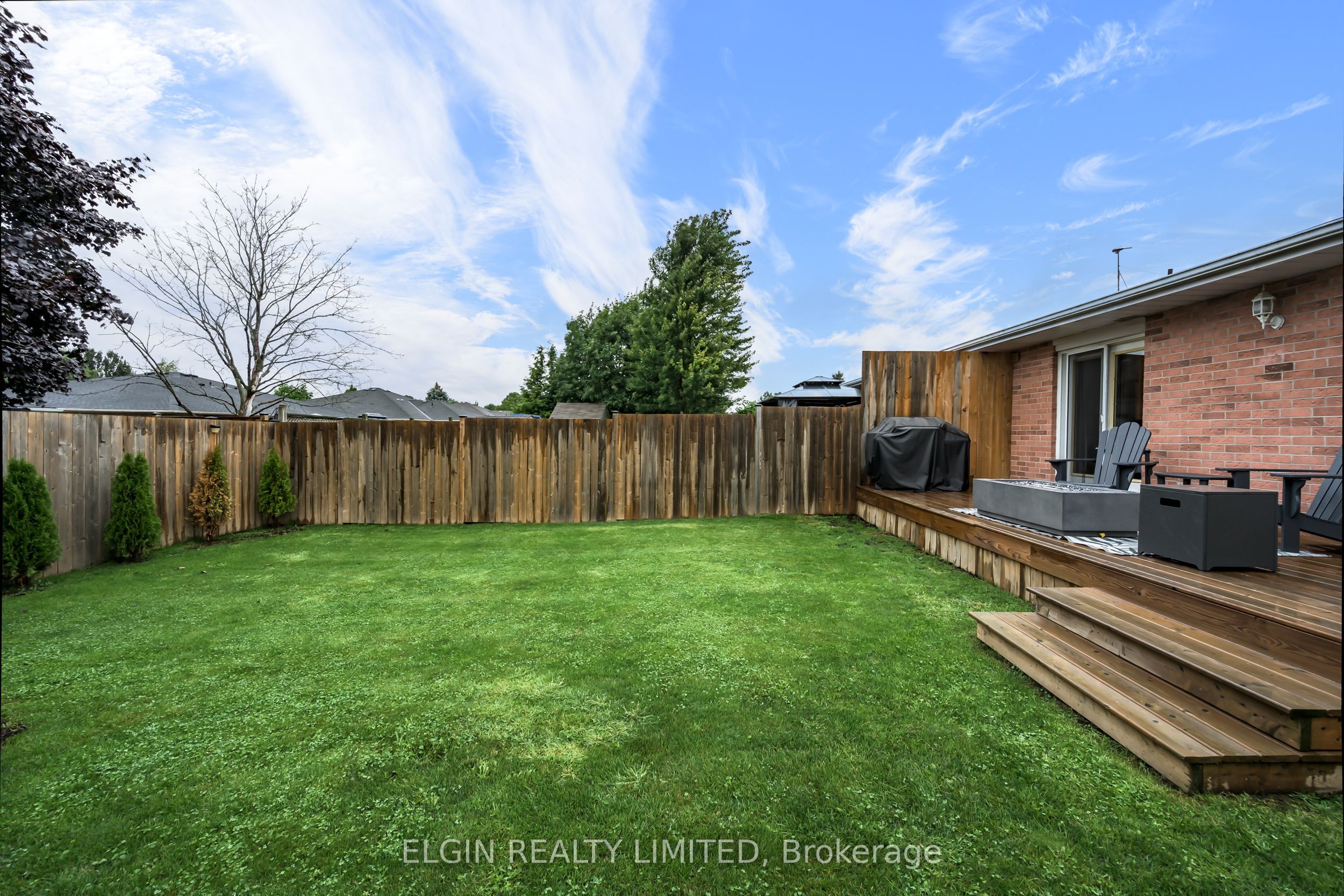 69 Carrie Crescent, St. Thomas, ON N5R 6C2 photo 4