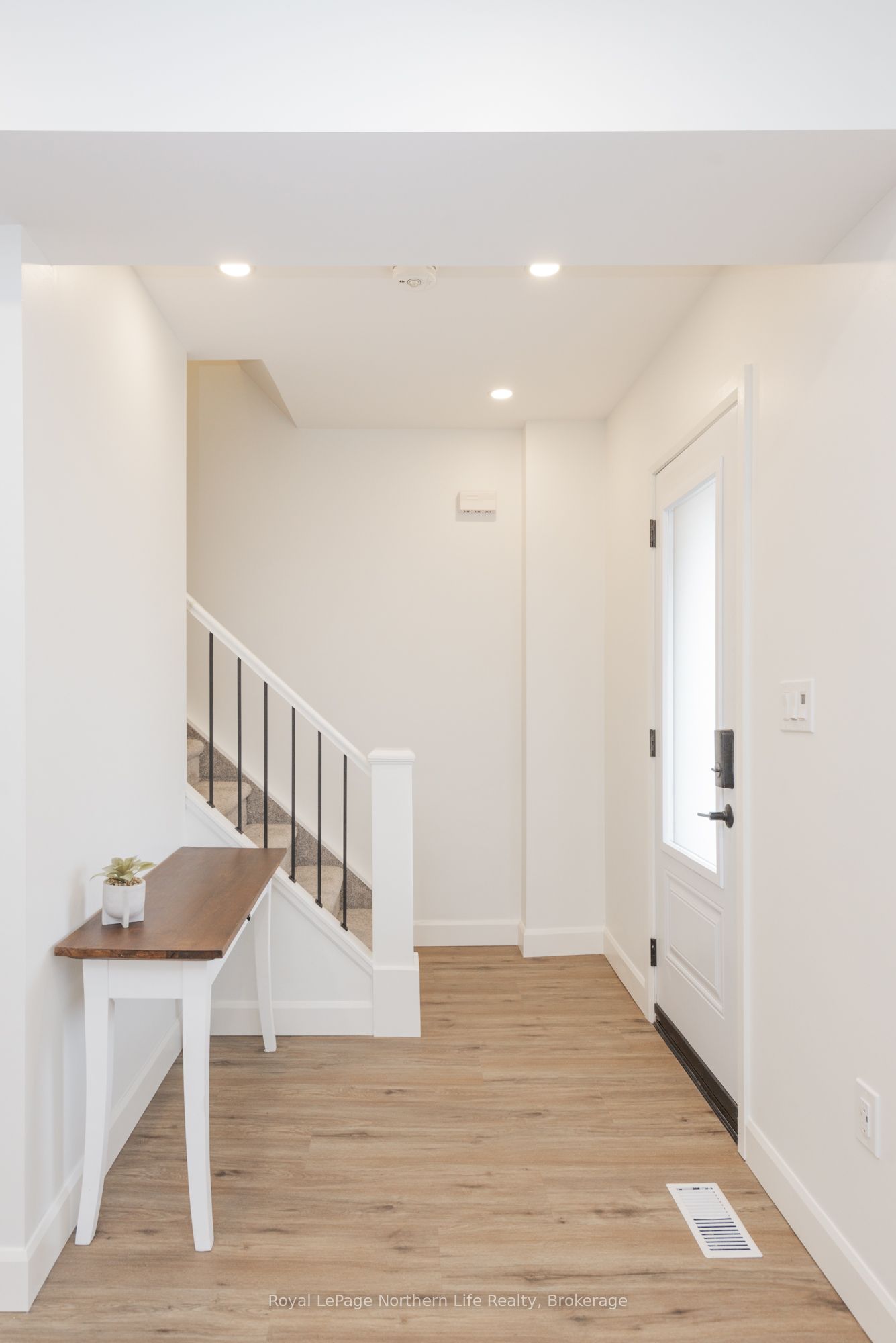 253 Second Avenue W, North Bay, ON P1B 3L1 photo 5
