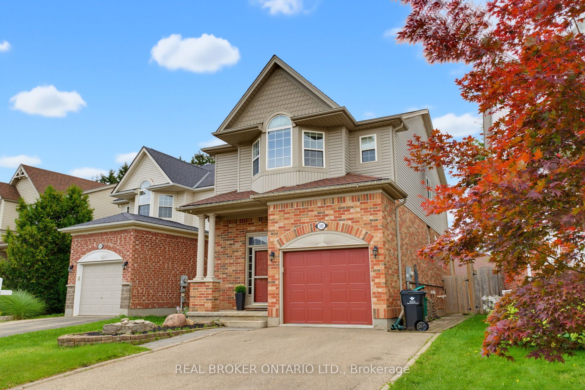 592 Little Dover Crescent, Waterloo, ON N2K 4E5