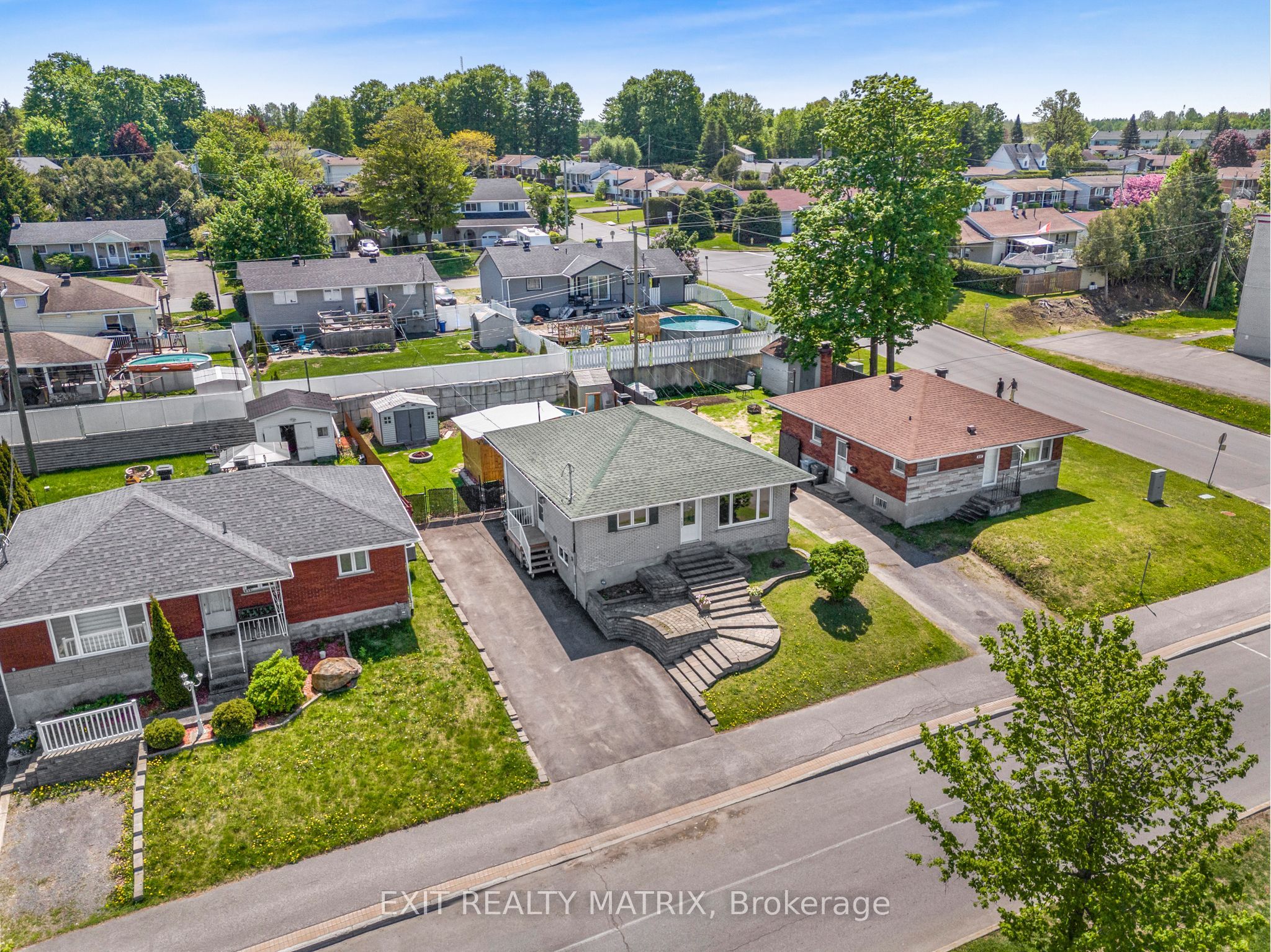 845 Cartier Boulevard, Hawkesbury, ON K6A 1W9