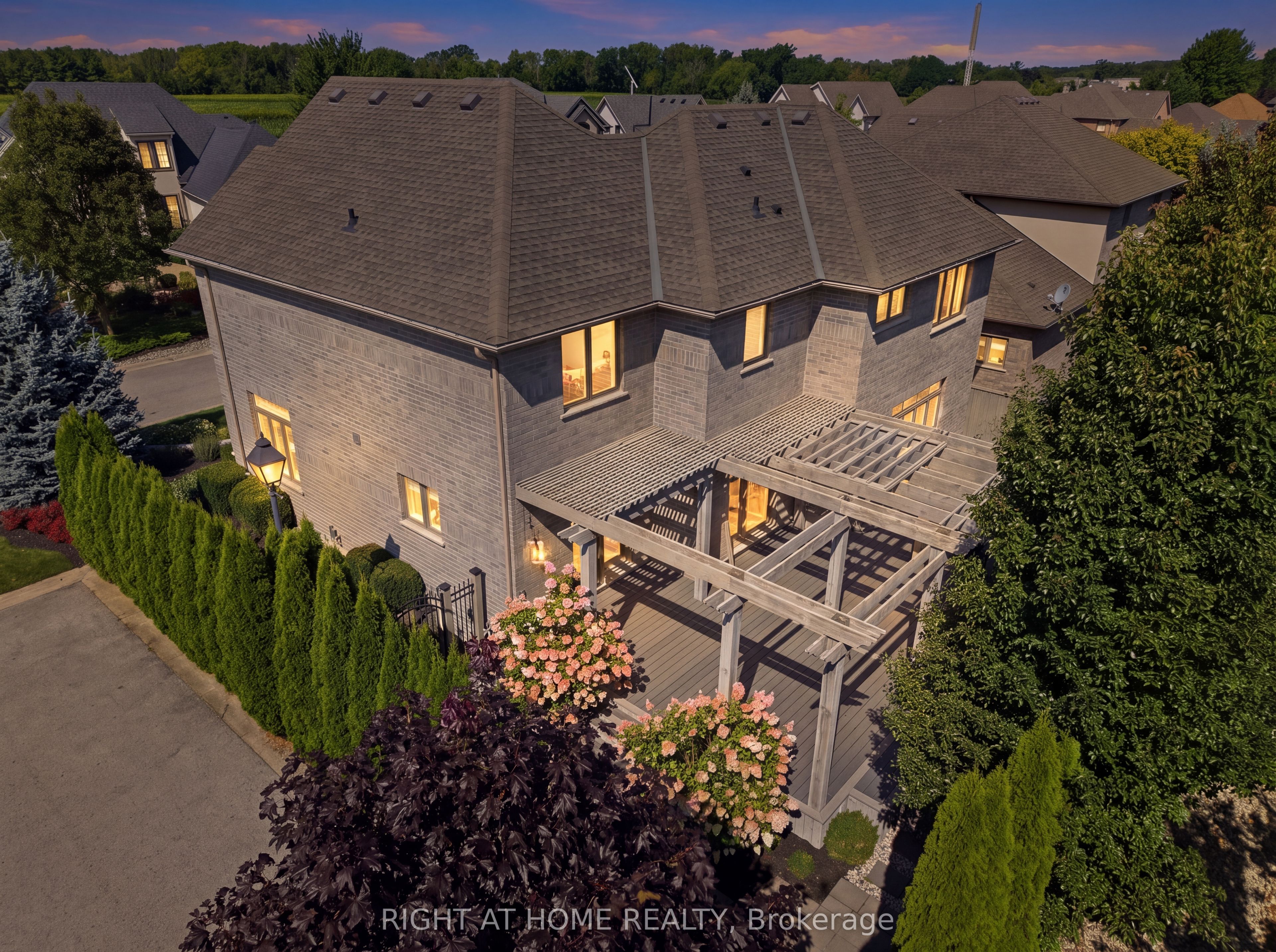 4 Meritage Lane, Niagara-on-the-Lake, ON L0S 1J0 photo 4