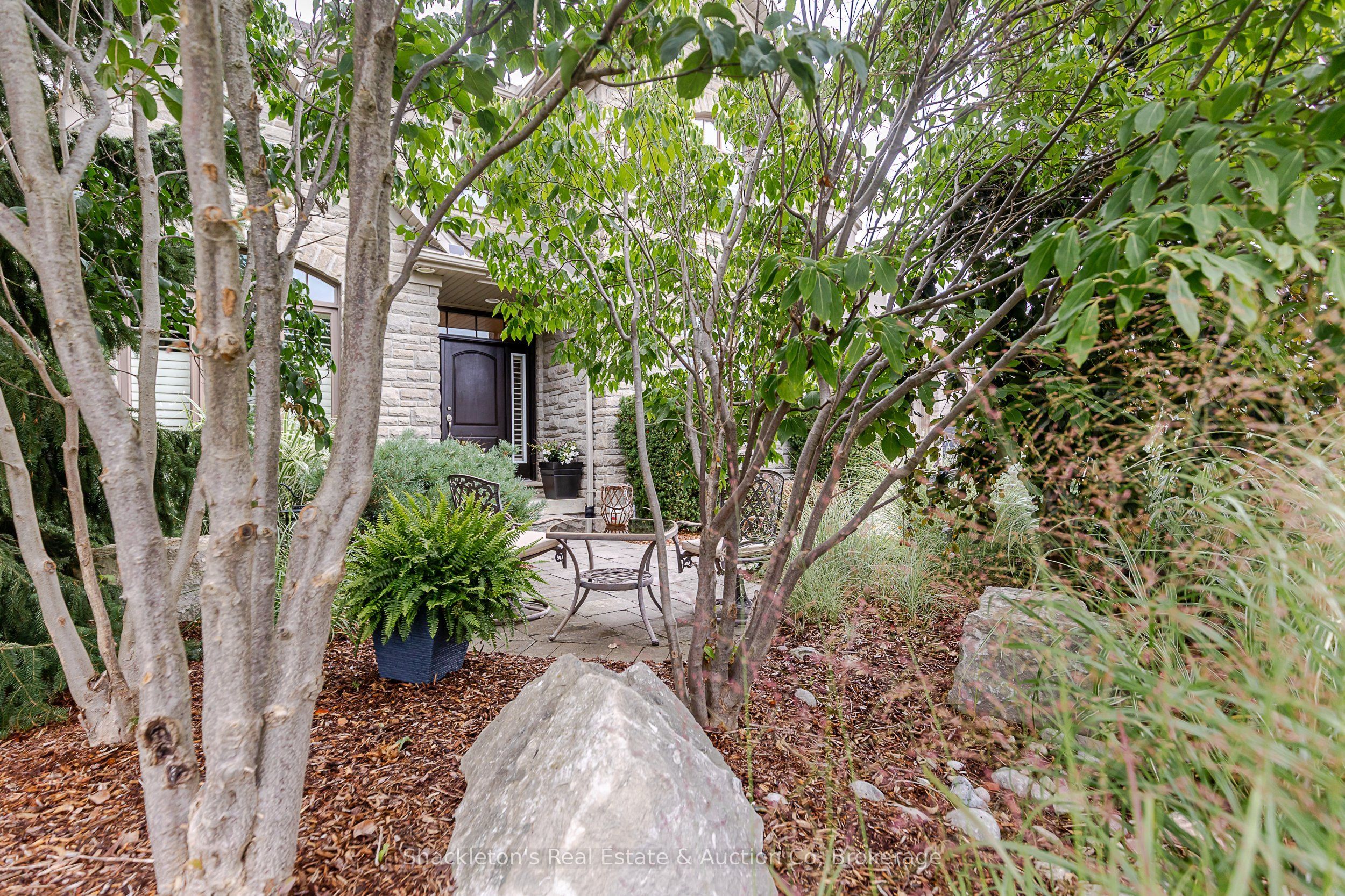 766 Eagletrace Drive, London North, ON N6G 0E9 photo 4