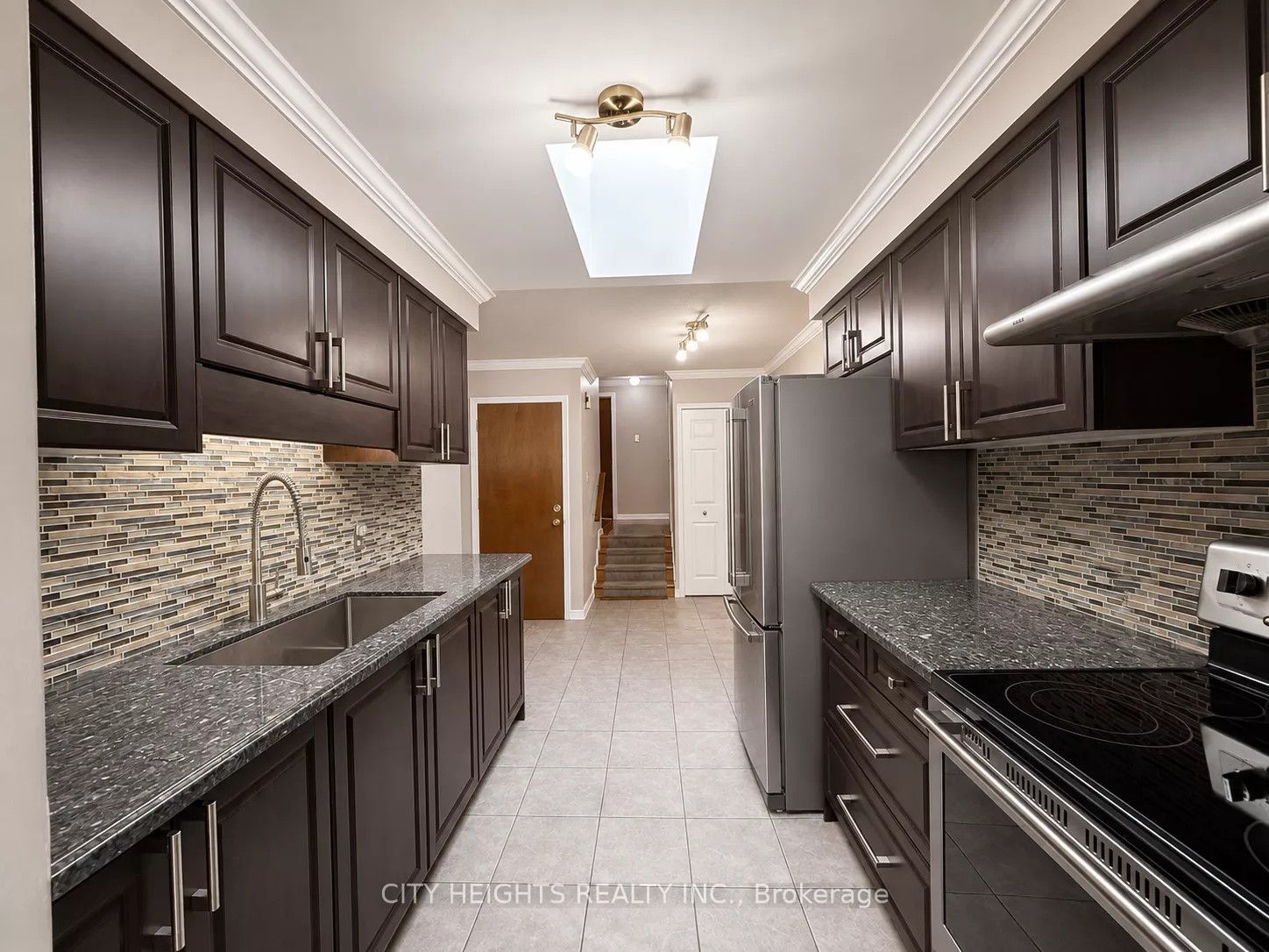 1487 Jalna Boulevard Upper, London South, ON N6E 3C4 photo 4