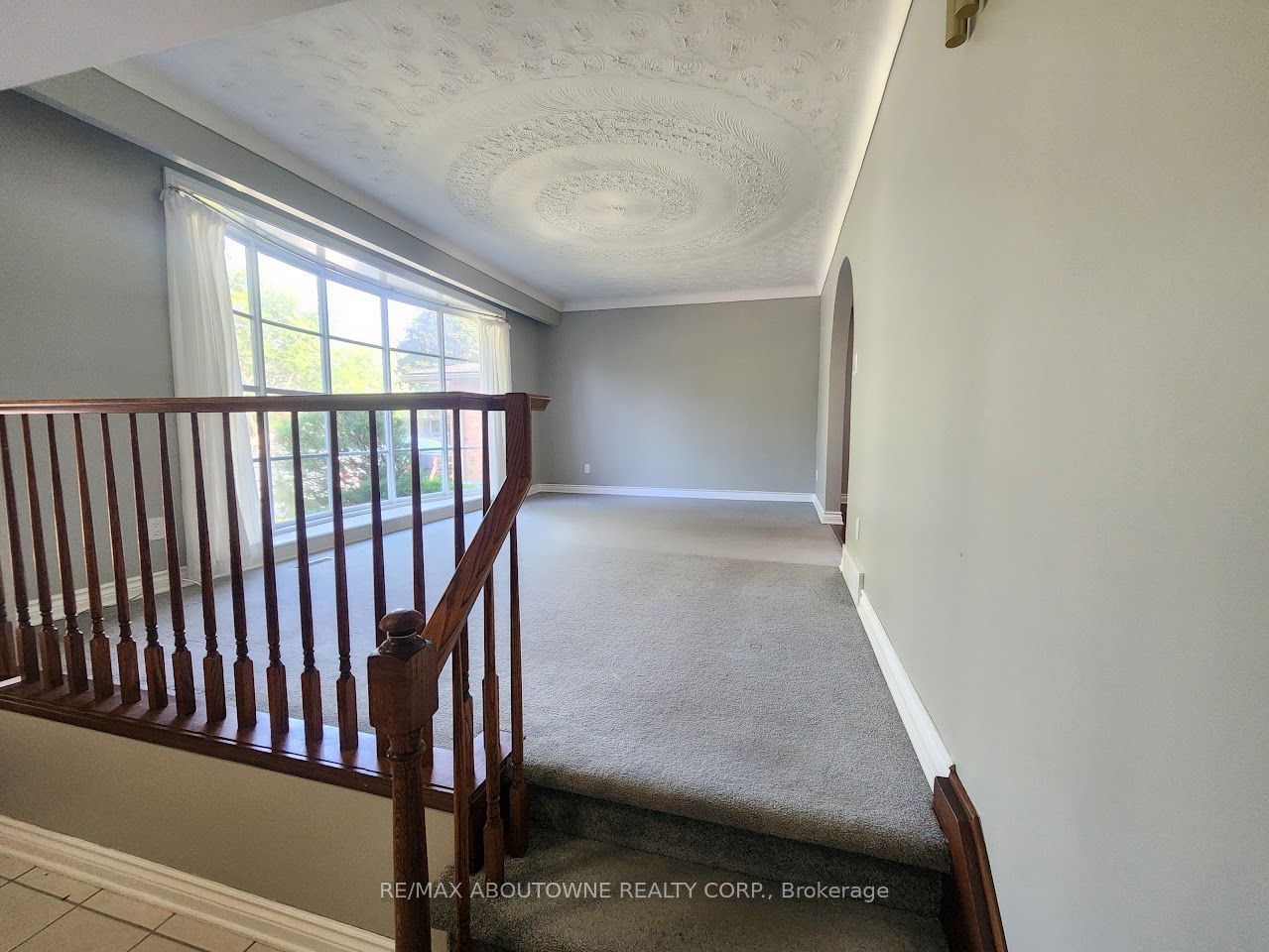 64 Adel Drive, St. Catharines, ON L2M 7E6 photo 3