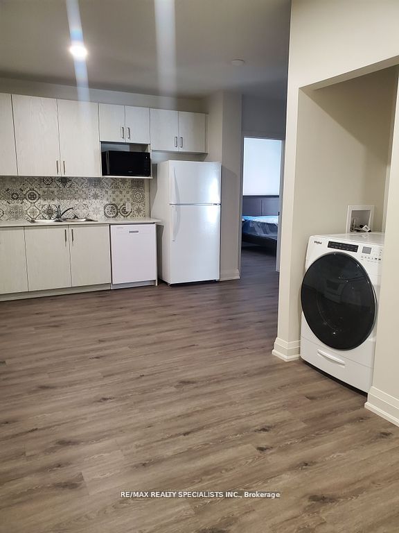 307 King Street E 206, Hamilton, ON L8N 1C1 photo 4