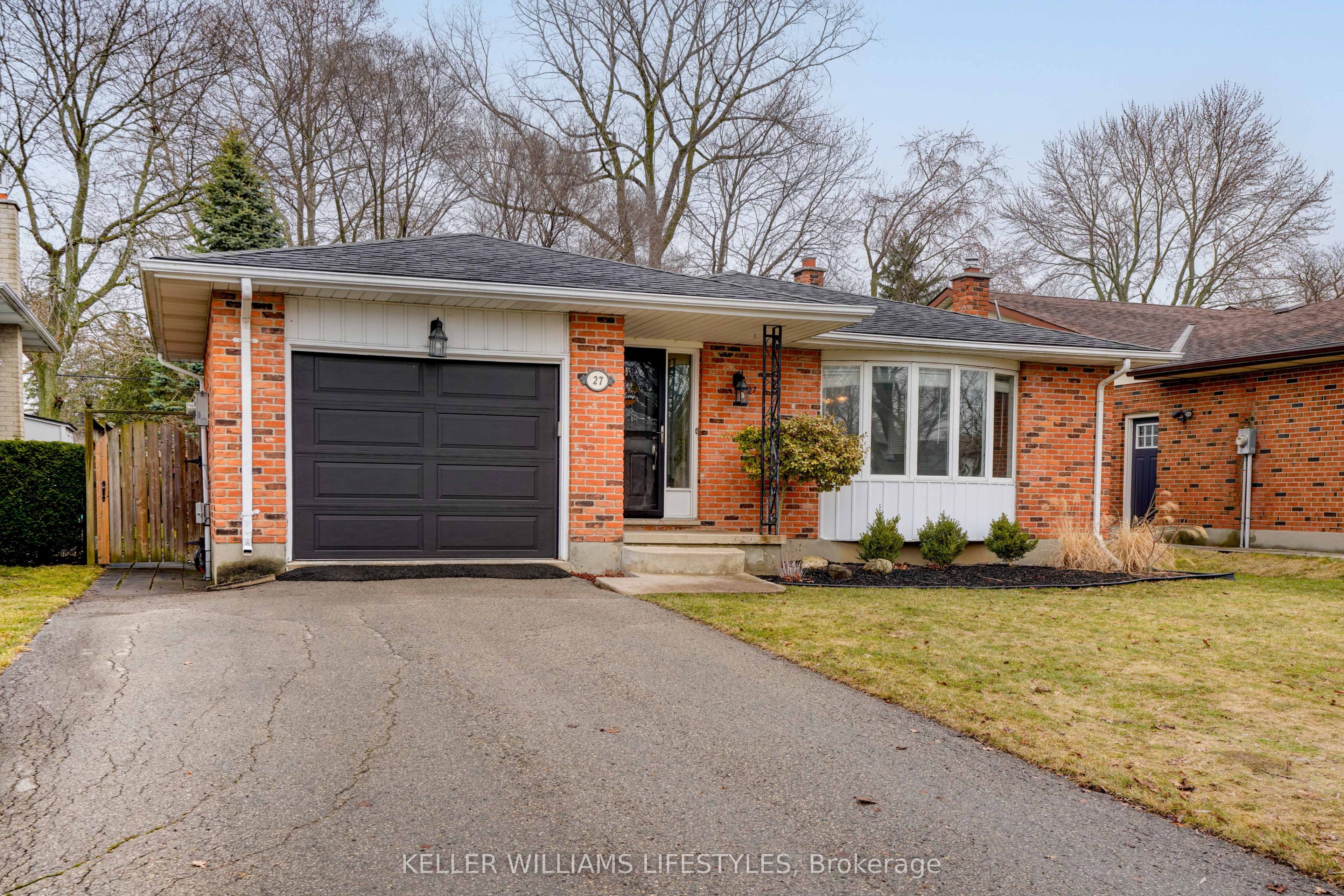 27 Woodborough Street, London North, ON N6H 4R3 photo 2