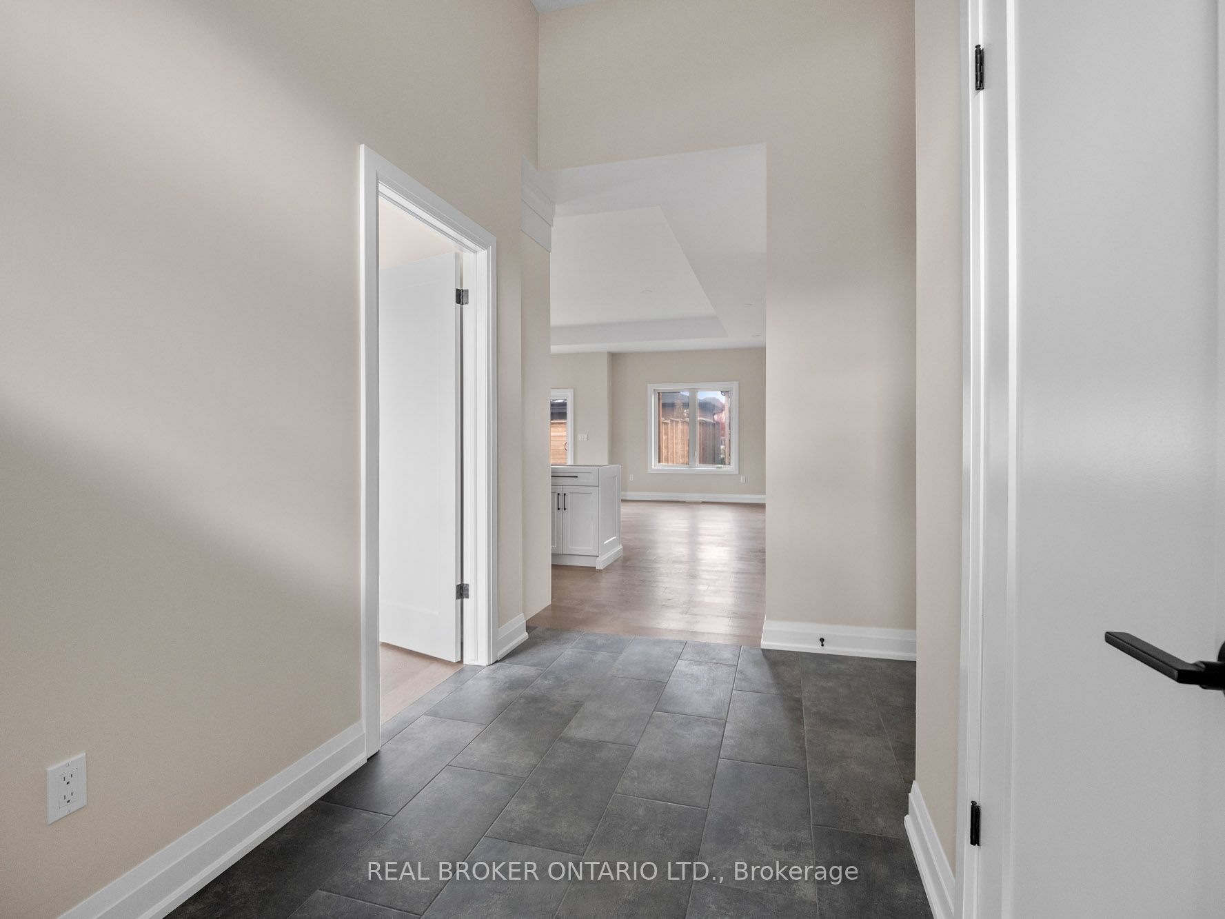 118 Willowbrook Drive, Welland, ON L3C 0G2 photo 5
