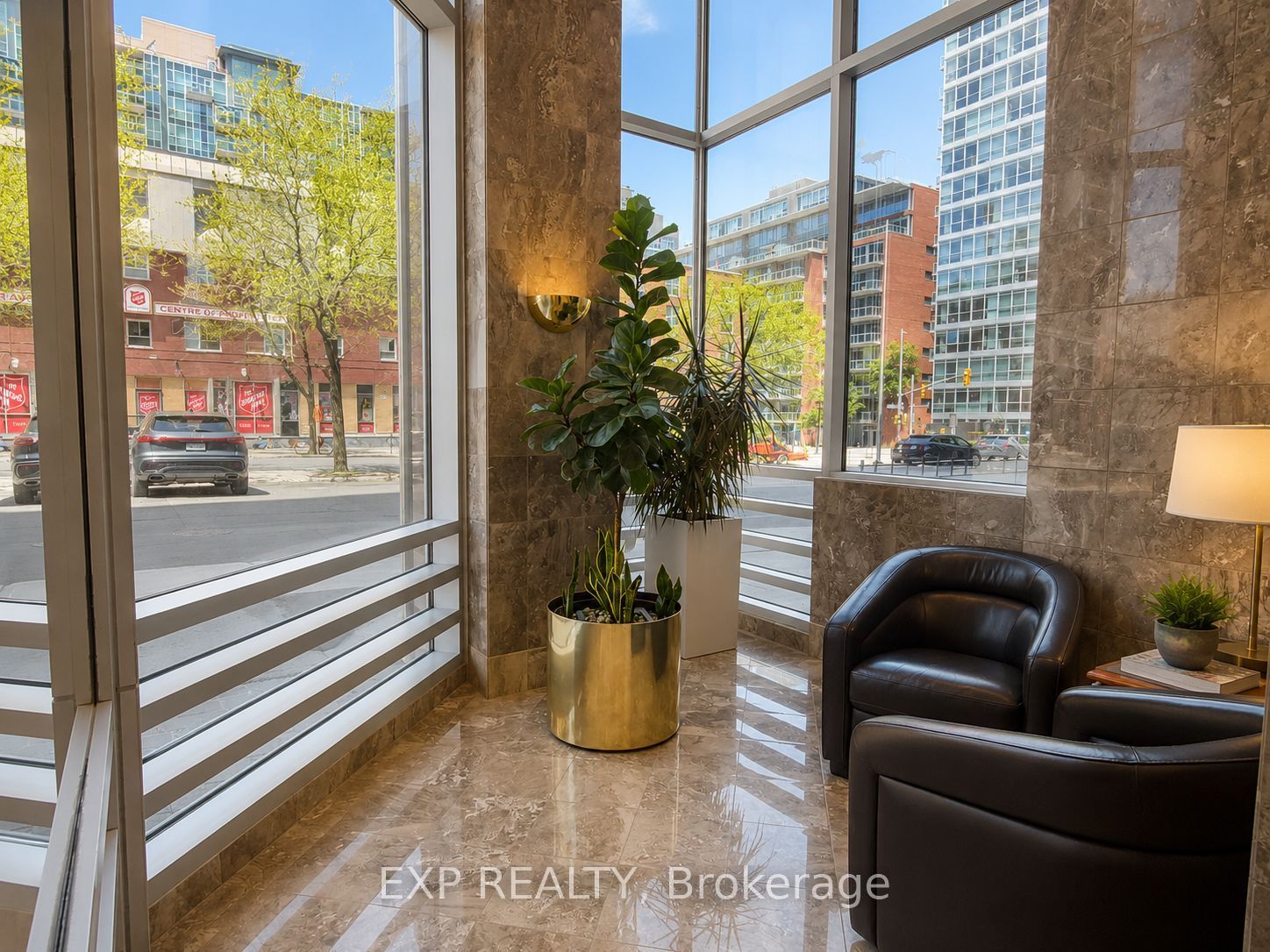 160 George Street 401, Lower Town - Sandy Hill, ON K1N 9M2 photo 3